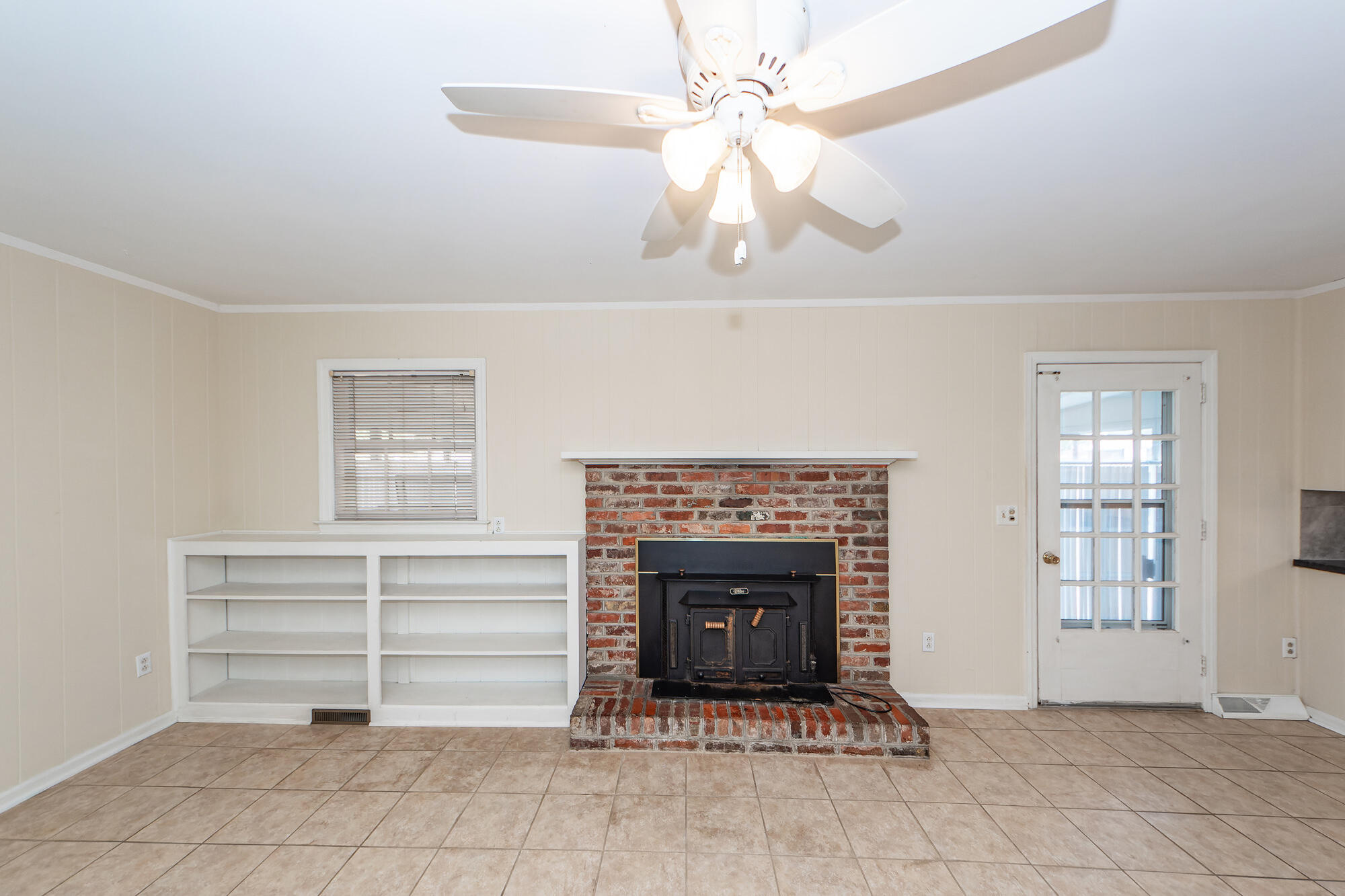 Charleston, South Carolina, 29407, United States, 3 Bedrooms Bedrooms, ,2 BathroomsBathrooms,Residential,For Sale,1738959