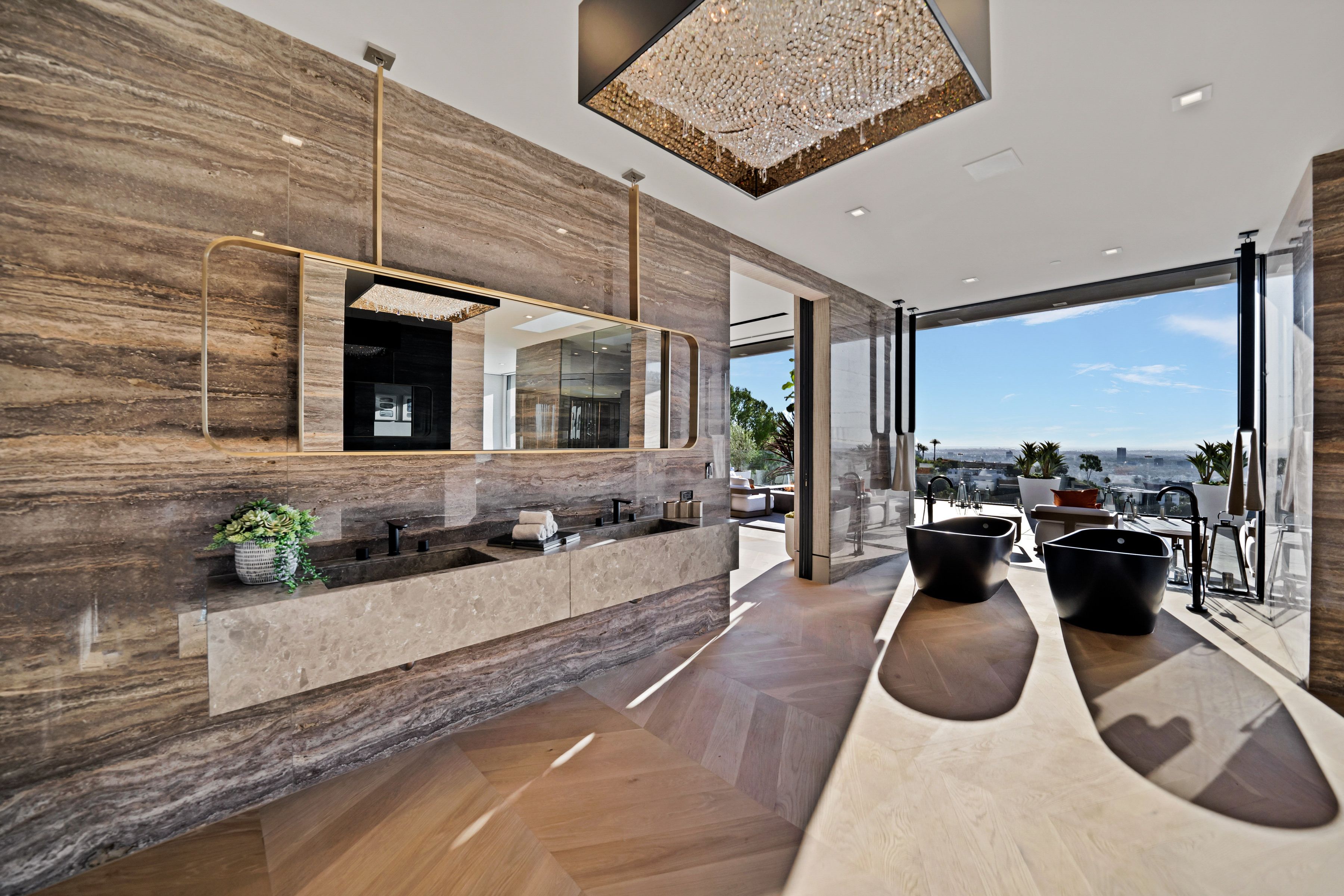  9330 Flicker Way - 物件實景