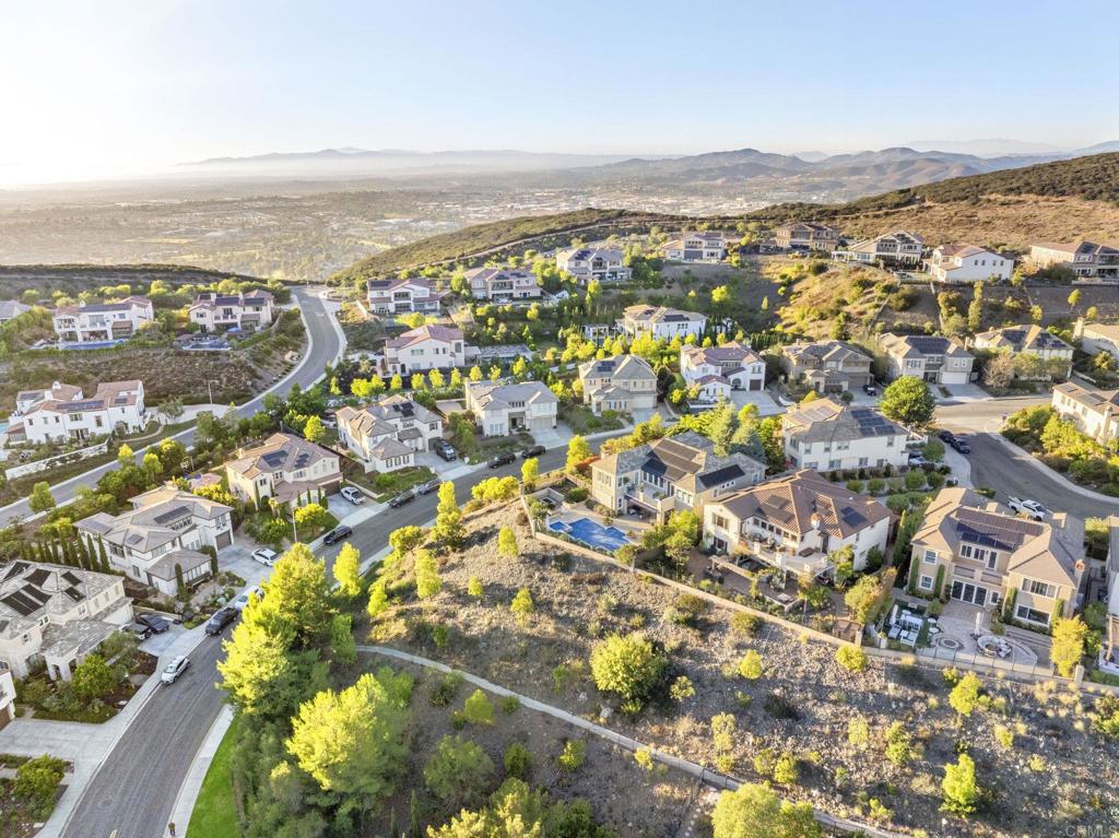 San Marcos, California, 92078, United States, 5 Bedrooms Bedrooms, ,5 BathroomsBathrooms,Residential,For Sale,1926310