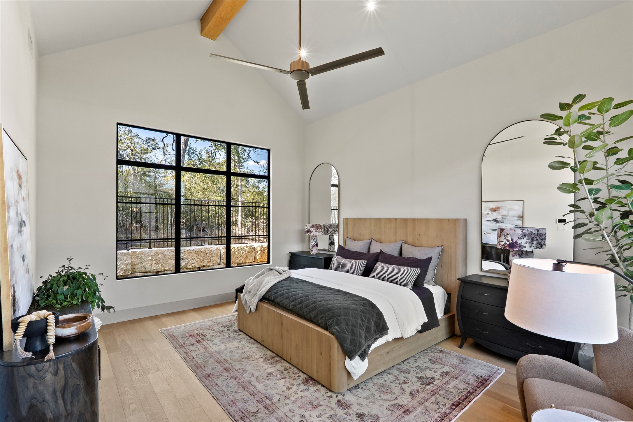 Bryan, Texas, 77807, United States, 3 Bedrooms Bedrooms, ,4 BathroomsBathrooms,Residential,For Sale,1986522