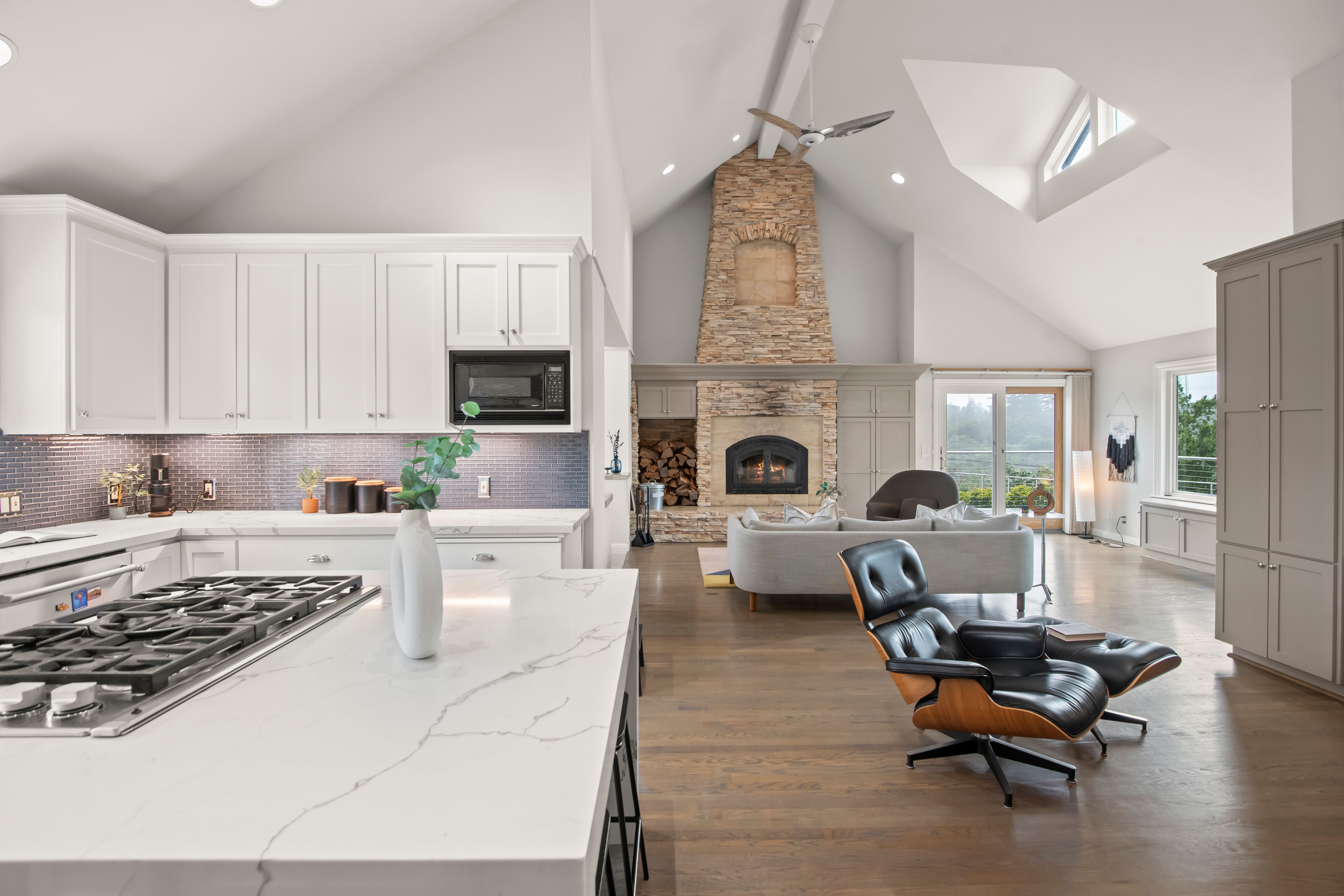  STUNNING, SERENE SARATOGA - 物件實景