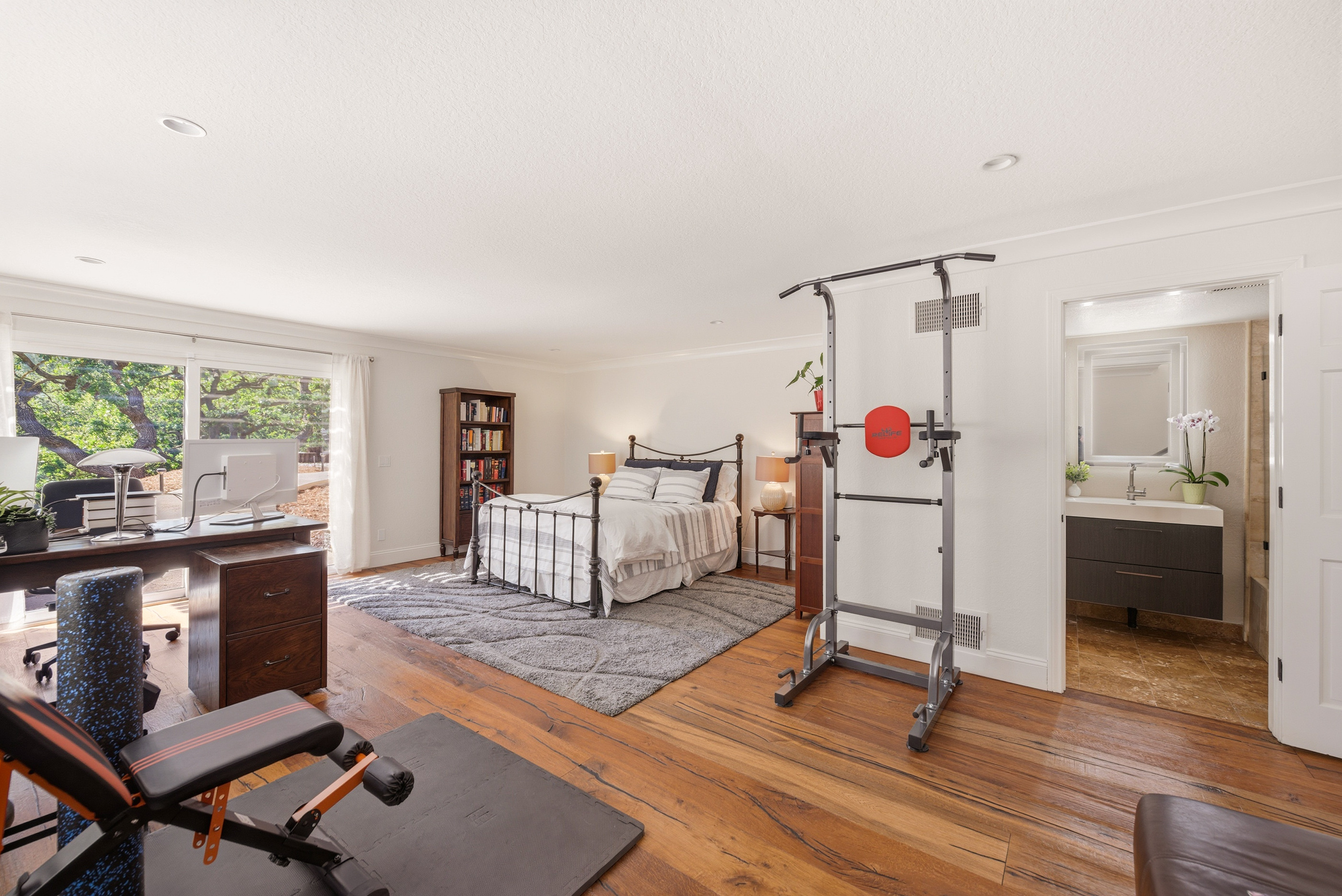  Sprawling Estate in Old Agoura - 物件實景