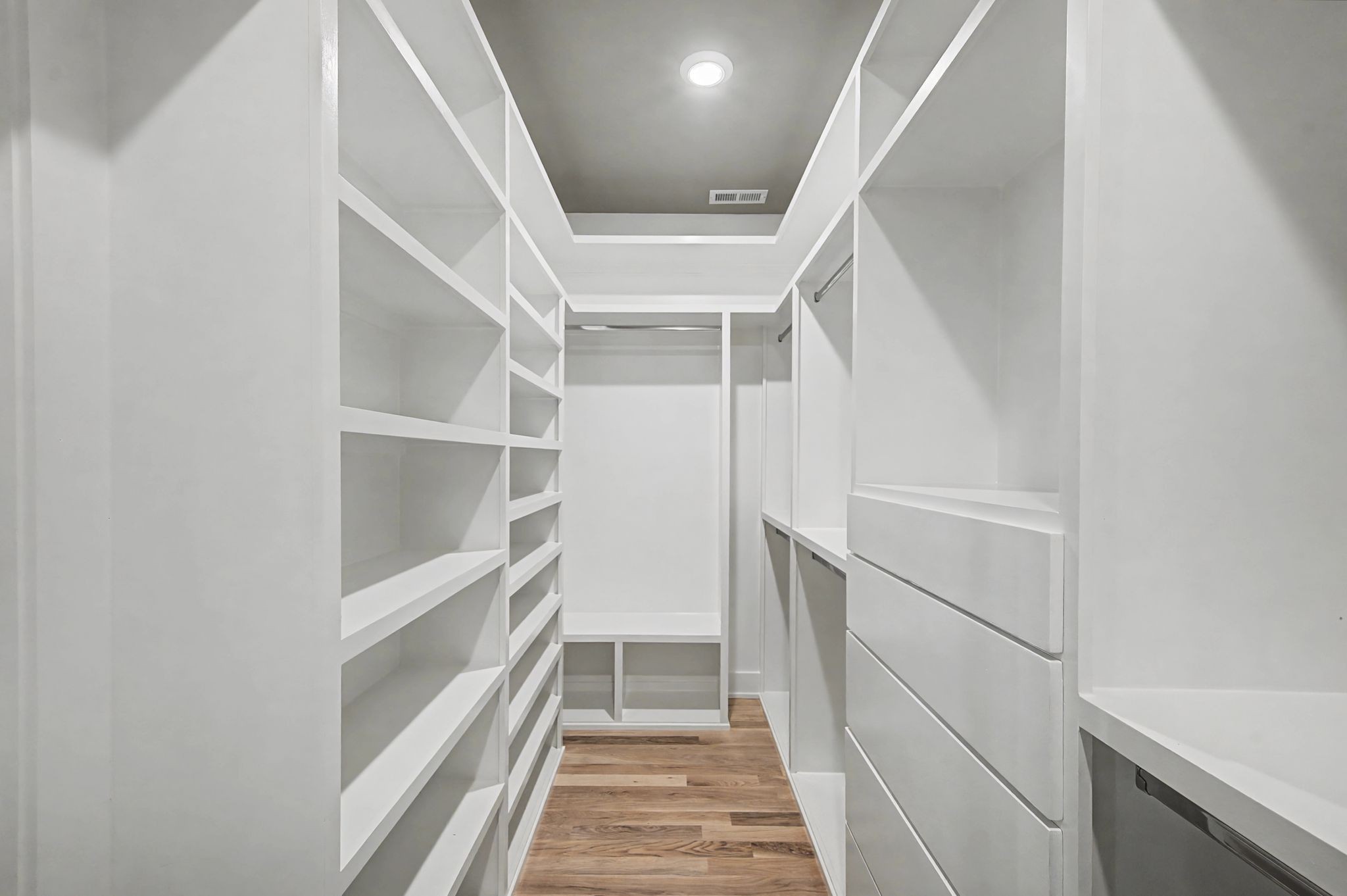  798 45th Ave N, Nashville, TN, 37209 - 物件實景