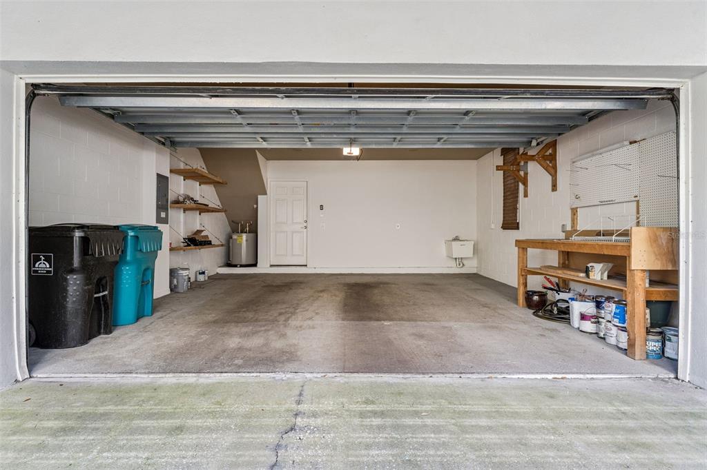 Orlando, Florida, 32814, United States, 3 Bedrooms Bedrooms, ,4 BathroomsBathrooms,Residential,For Sale,1987483