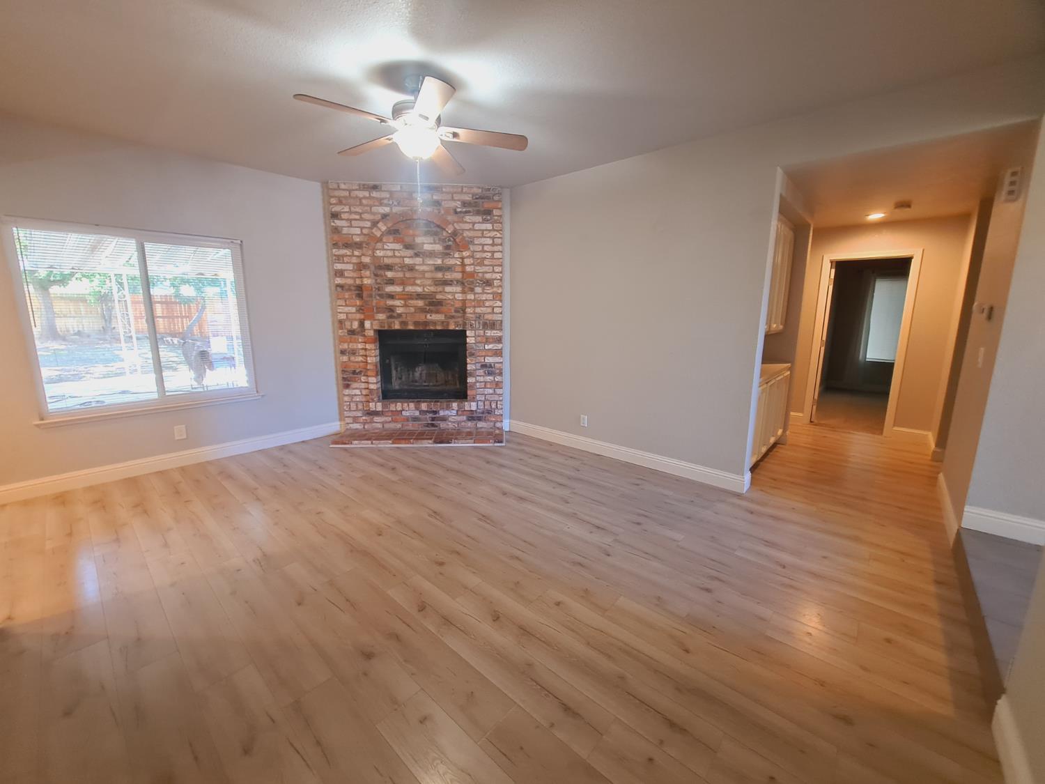 Lincoln, California, 95648, United States, 3 Bedrooms Bedrooms, ,2 BathroomsBathrooms,Residential,For Sale,1983454