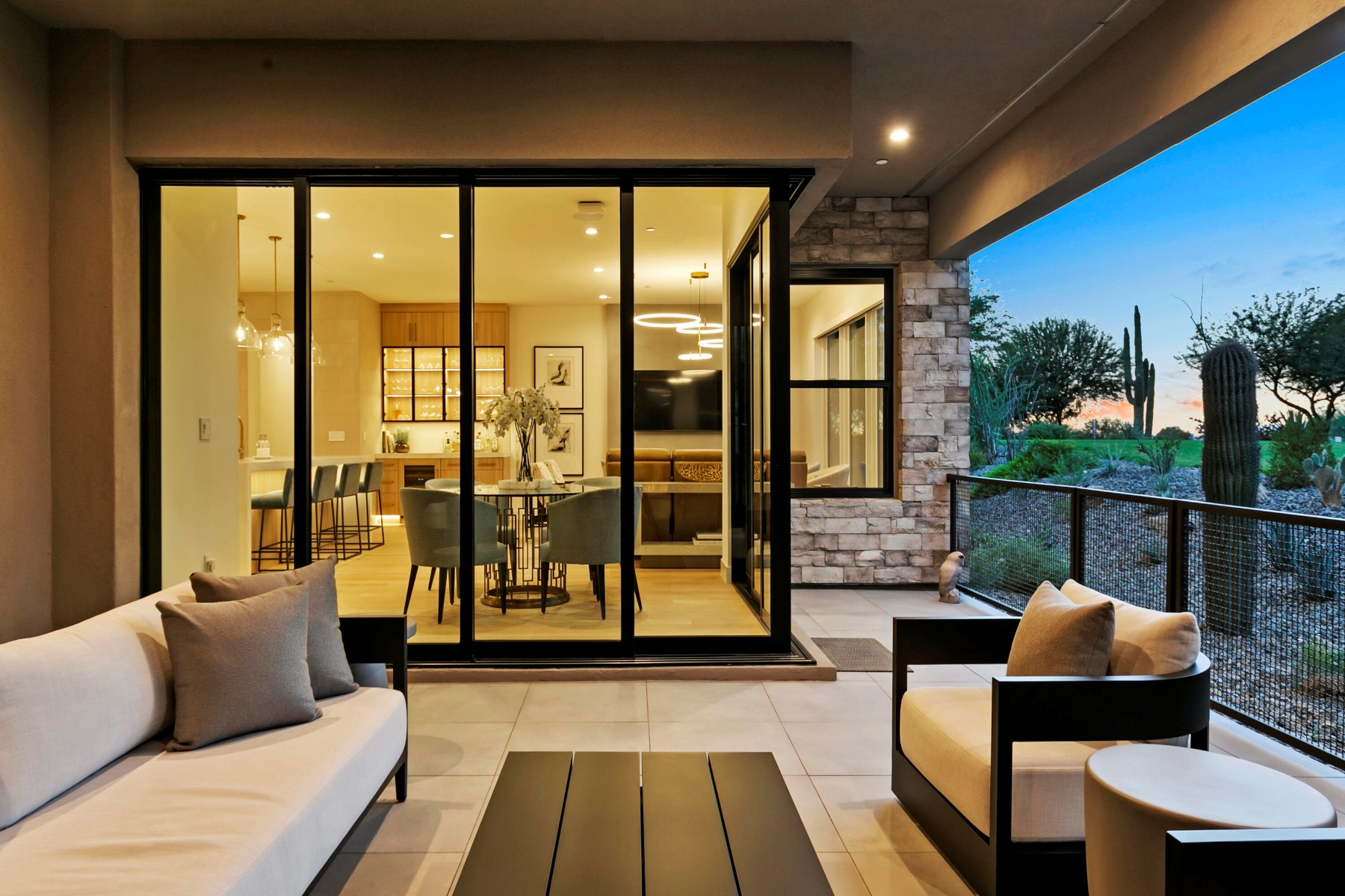  37200 N Cave Creek Road 1102  Scottsdale, AZ - 物件實景