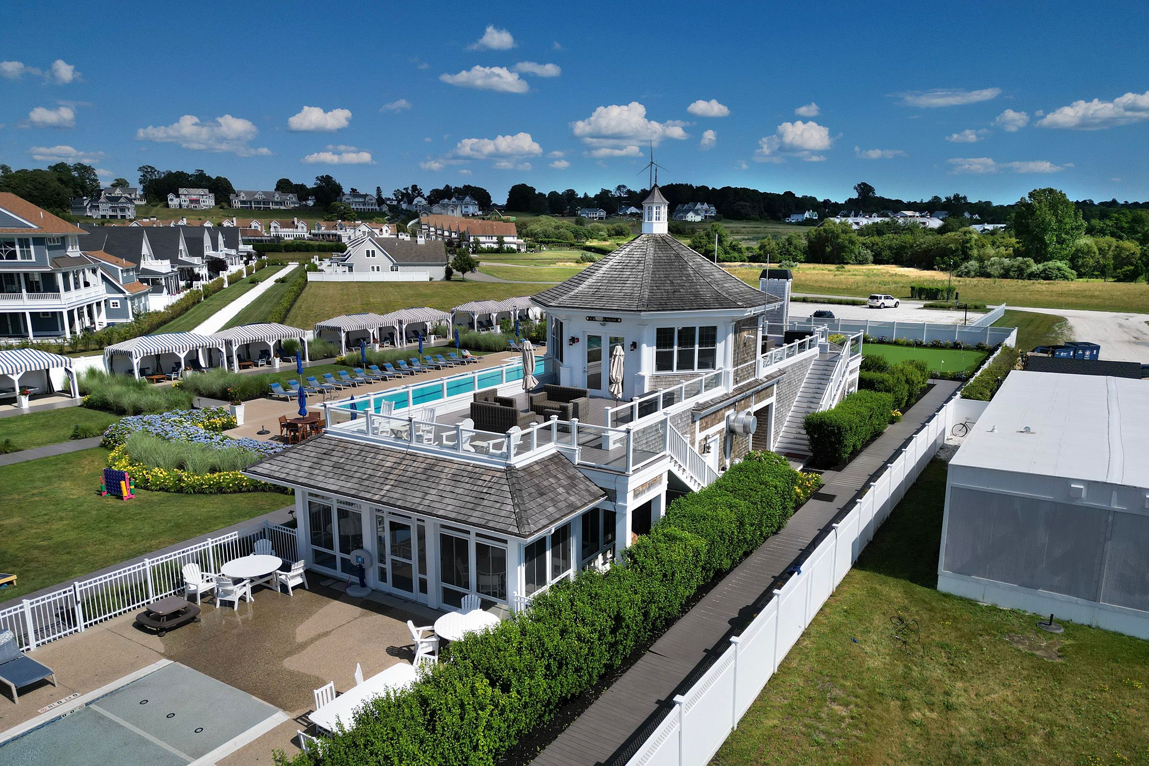  Exceptional Home in Private Sporting Community - 物件實景