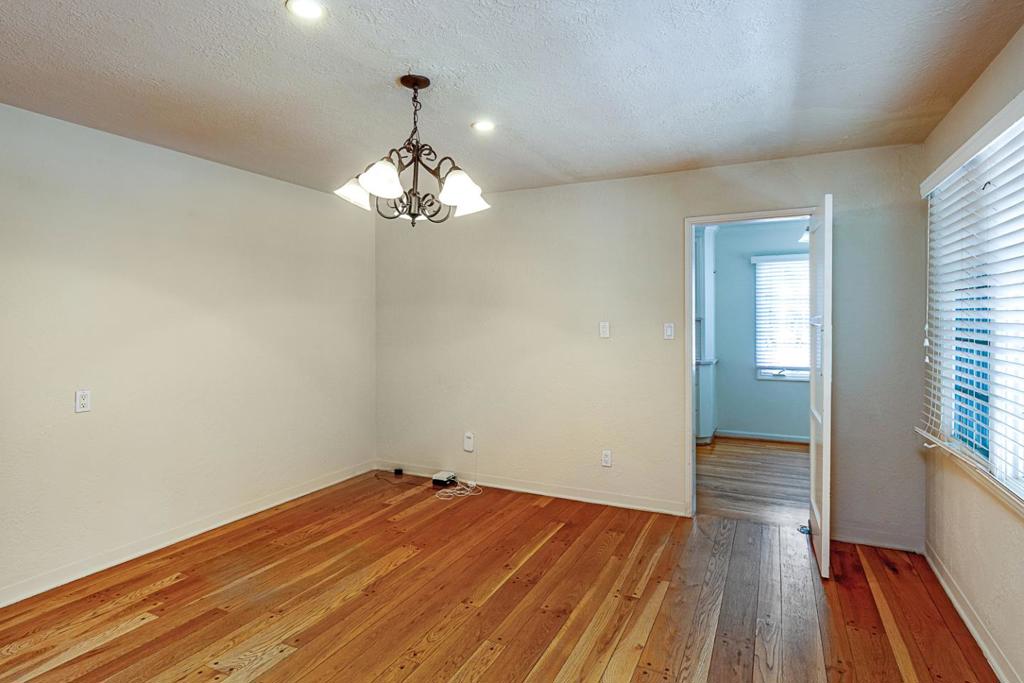 San Jose, California, 95125, United States, 3 Bedrooms Bedrooms, ,2 BathroomsBathrooms,Residential,For Sale,1825152