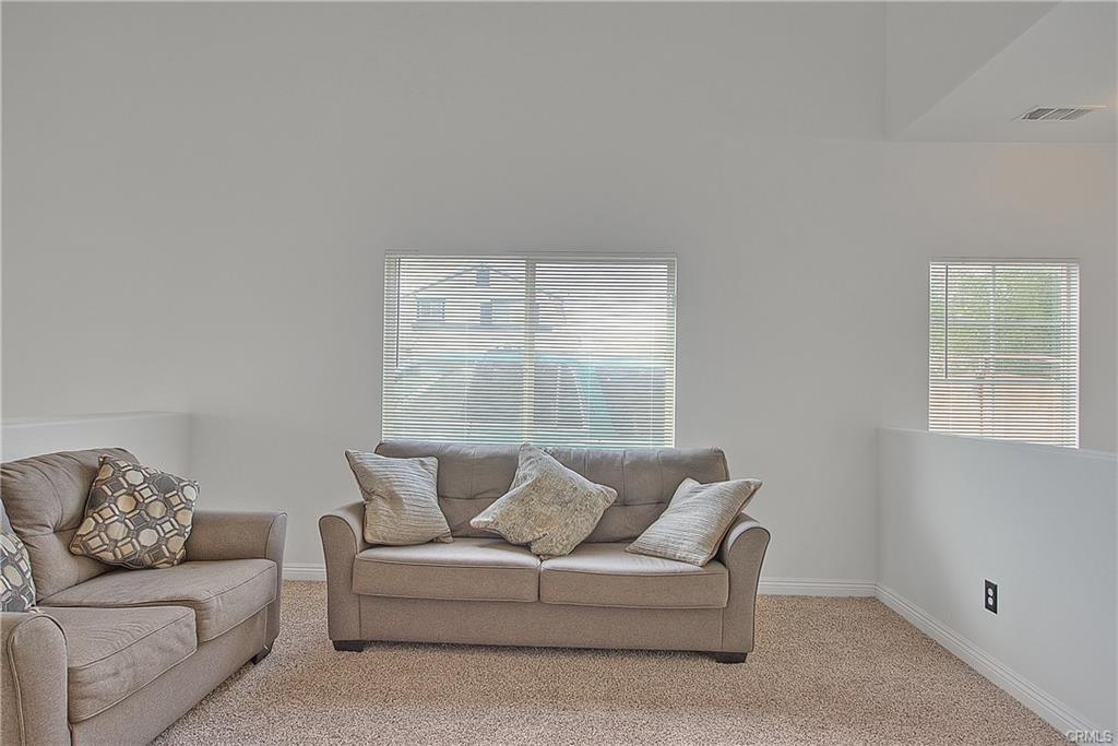 Victorville, California, 92392, United States, 5 Bedrooms Bedrooms, ,3 BathroomsBathrooms,Residential,For Sale,1996162