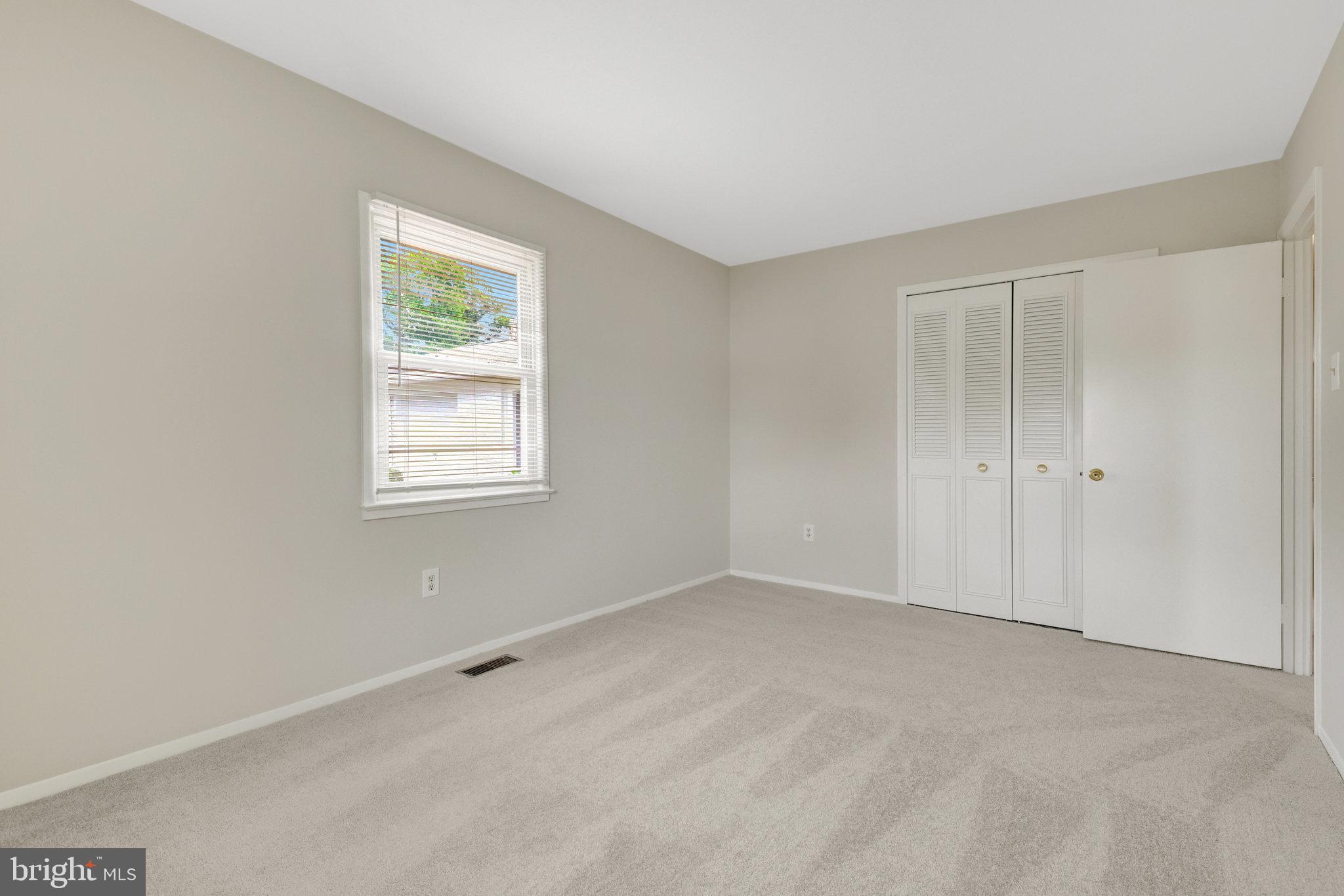 Fairfax, Virginia, 22033, United States, 4 Bedrooms Bedrooms, ,2 BathroomsBathrooms,Residential,For Sale,1927804