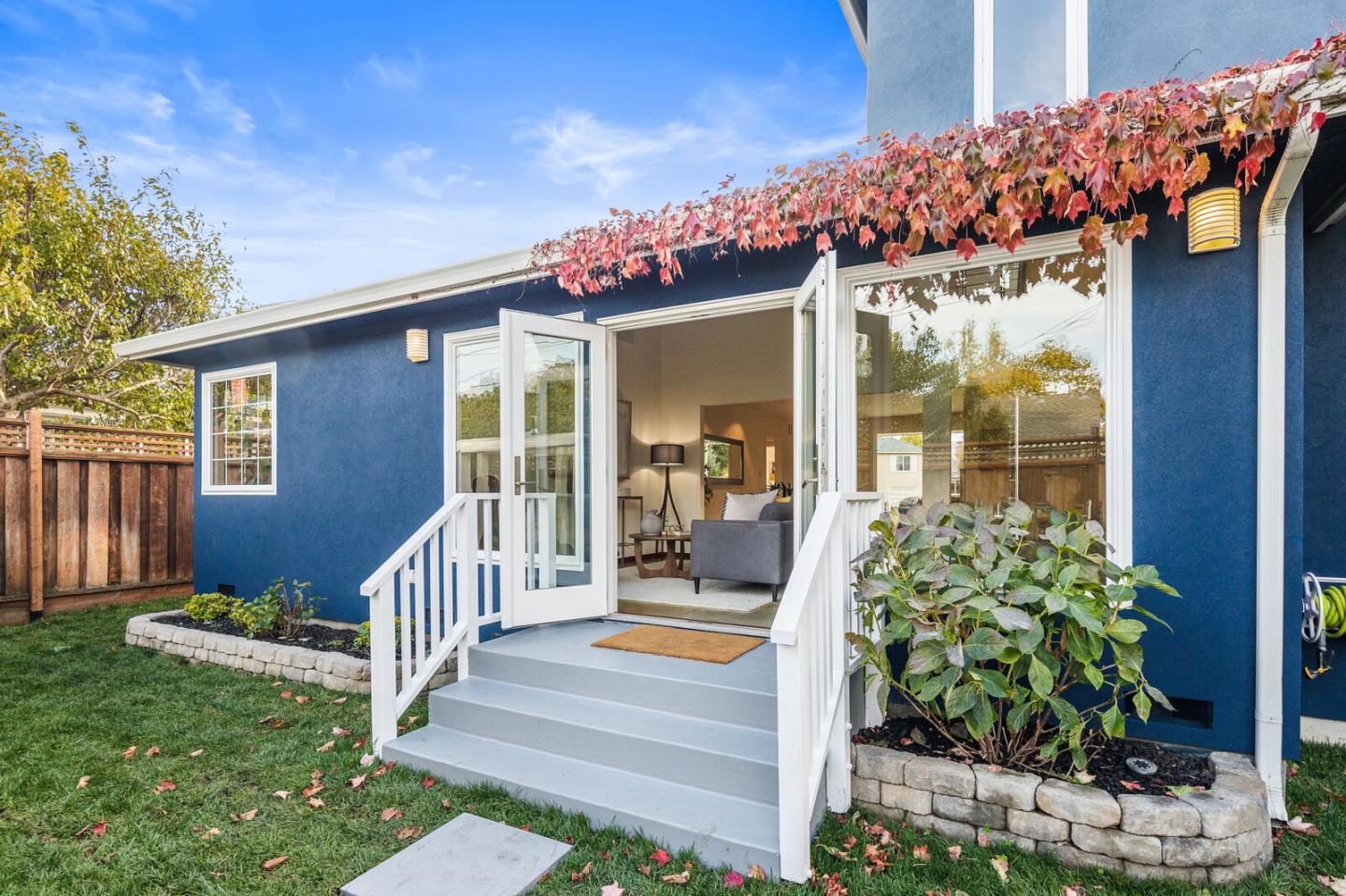 San Mateo, California, 94402, United States, 3 Bedrooms Bedrooms, ,2 BathroomsBathrooms,Residential,For Sale,1987583