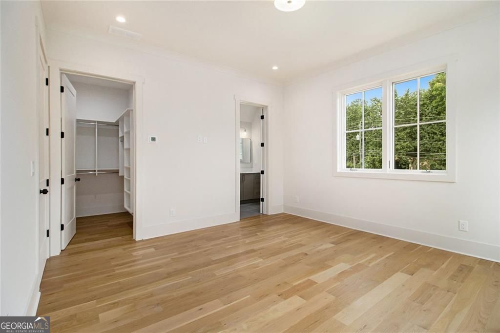 Atlanta, Georgia, 30342, United States, 6 Bedrooms Bedrooms, ,8 BathroomsBathrooms,Residential,For Sale,1858918
