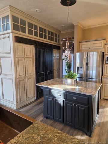 Stigler, Oklahoma, 74462-1647, United States, 3 Bedrooms Bedrooms, ,3 BathroomsBathrooms,Residential,For Sale,2005230