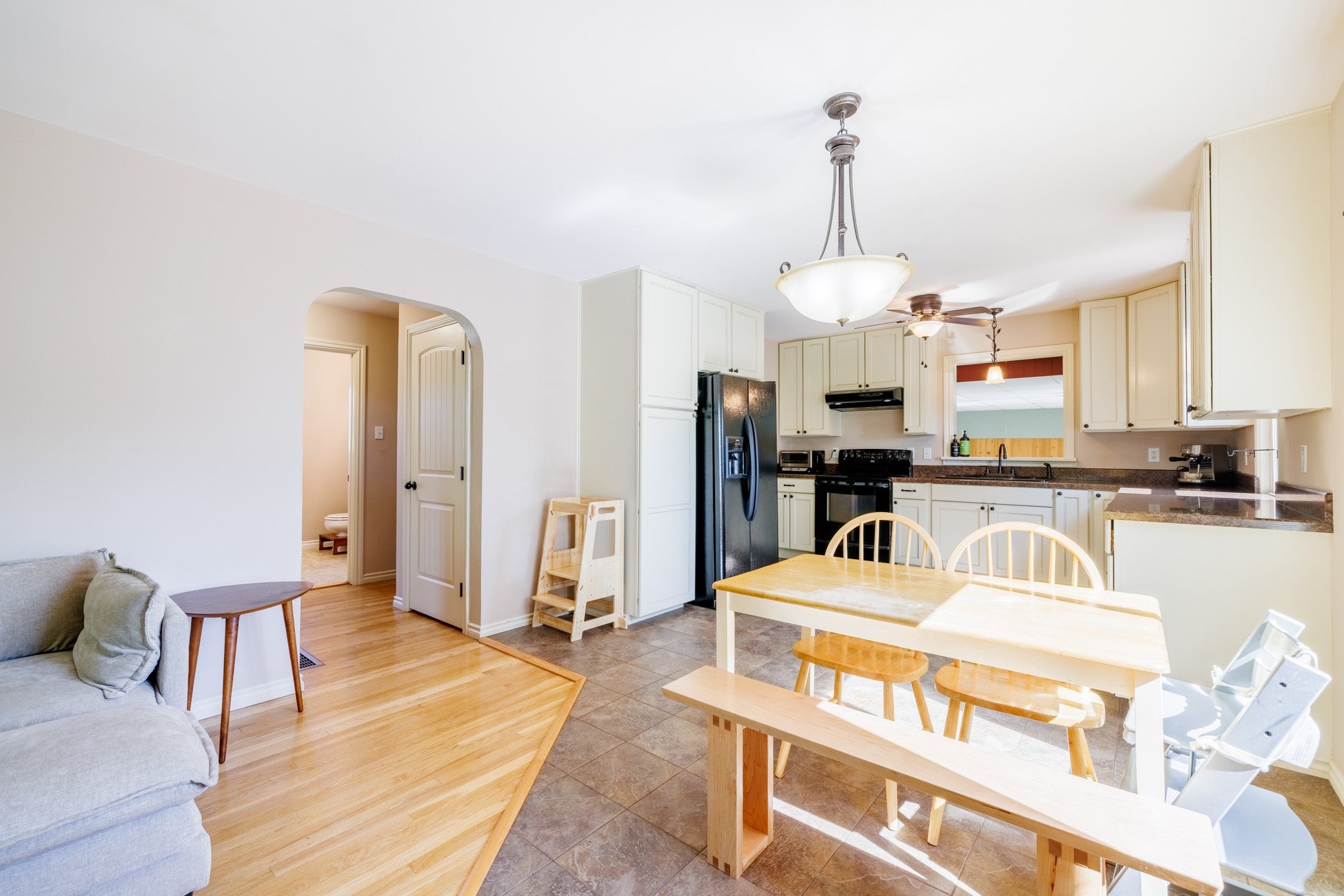 Helena, Montana, 59602, United States, 3 Bedrooms Bedrooms, ,2 BathroomsBathrooms,Residential,For Sale,1837520