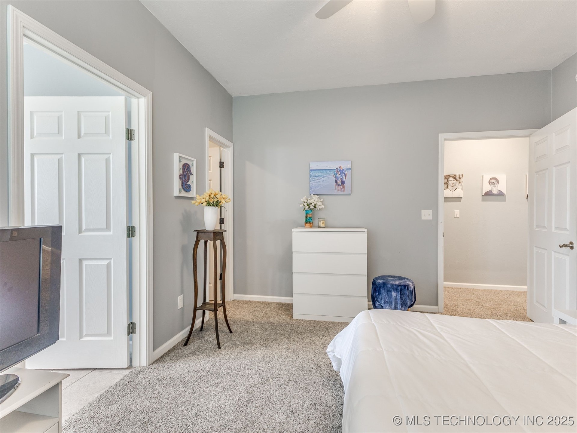 Mounds, Oklahoma, 74047, United States, 4 Bedrooms Bedrooms, ,4 BathroomsBathrooms,Residential,For Sale,1985246