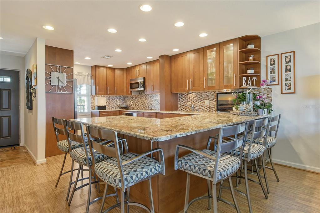 Longboat Key, Florida, 34228, United States, 2 Bedrooms Bedrooms, ,2 BathroomsBathrooms,Residential,For Sale,1857788