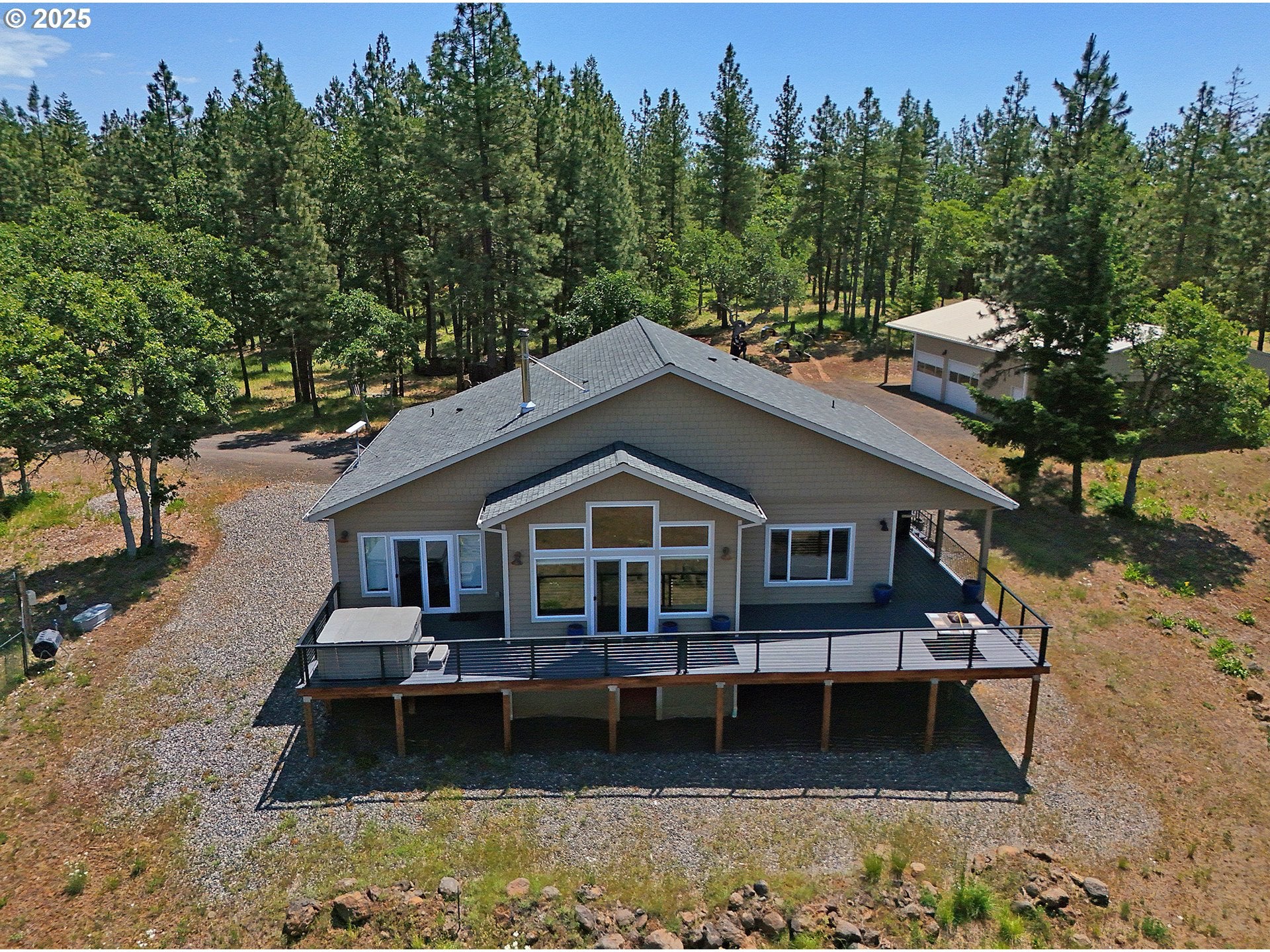 Goldendale, Washington, 98620, United States, 2 Bedrooms Bedrooms, ,2 BathroomsBathrooms,Residential,For Sale,1906644