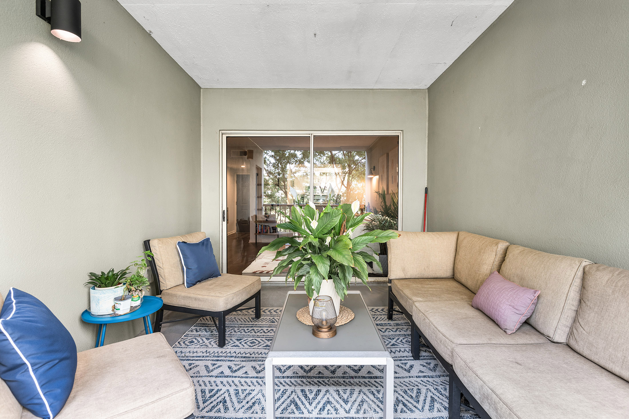  Chic Midtown Flat Completely Updated - 物件實景