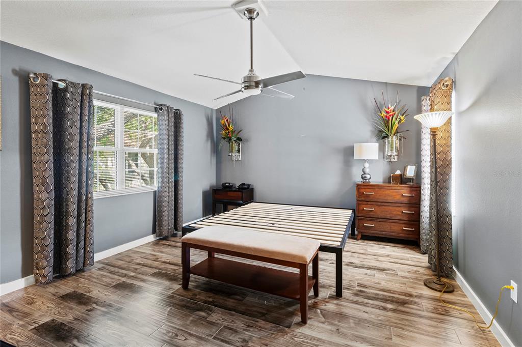 Bradenton, Florida, 34209, United States, 3 Bedrooms Bedrooms, ,3 BathroomsBathrooms,Residential,For Sale,1829594