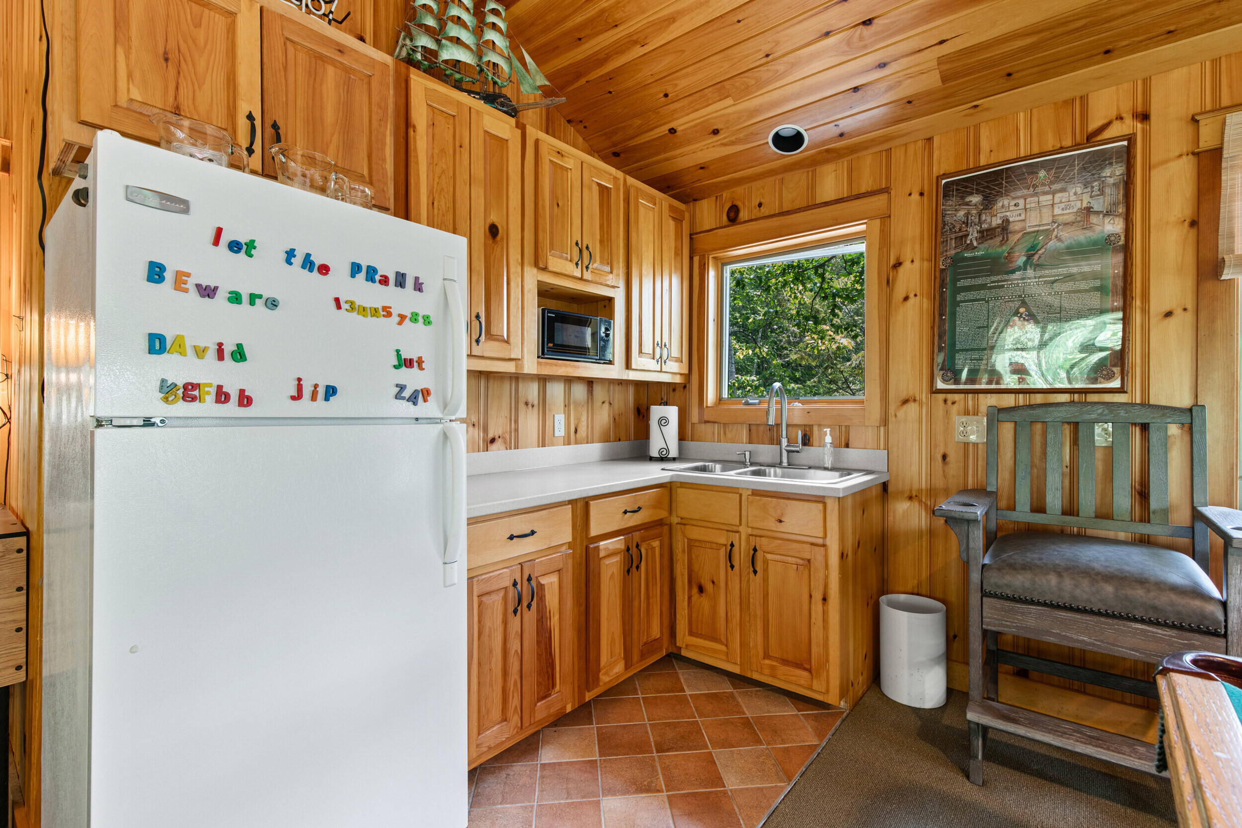 Raymond, Maine, 04071, United States, 4 Bedrooms Bedrooms, ,3 BathroomsBathrooms,Residential,For Sale,1974658