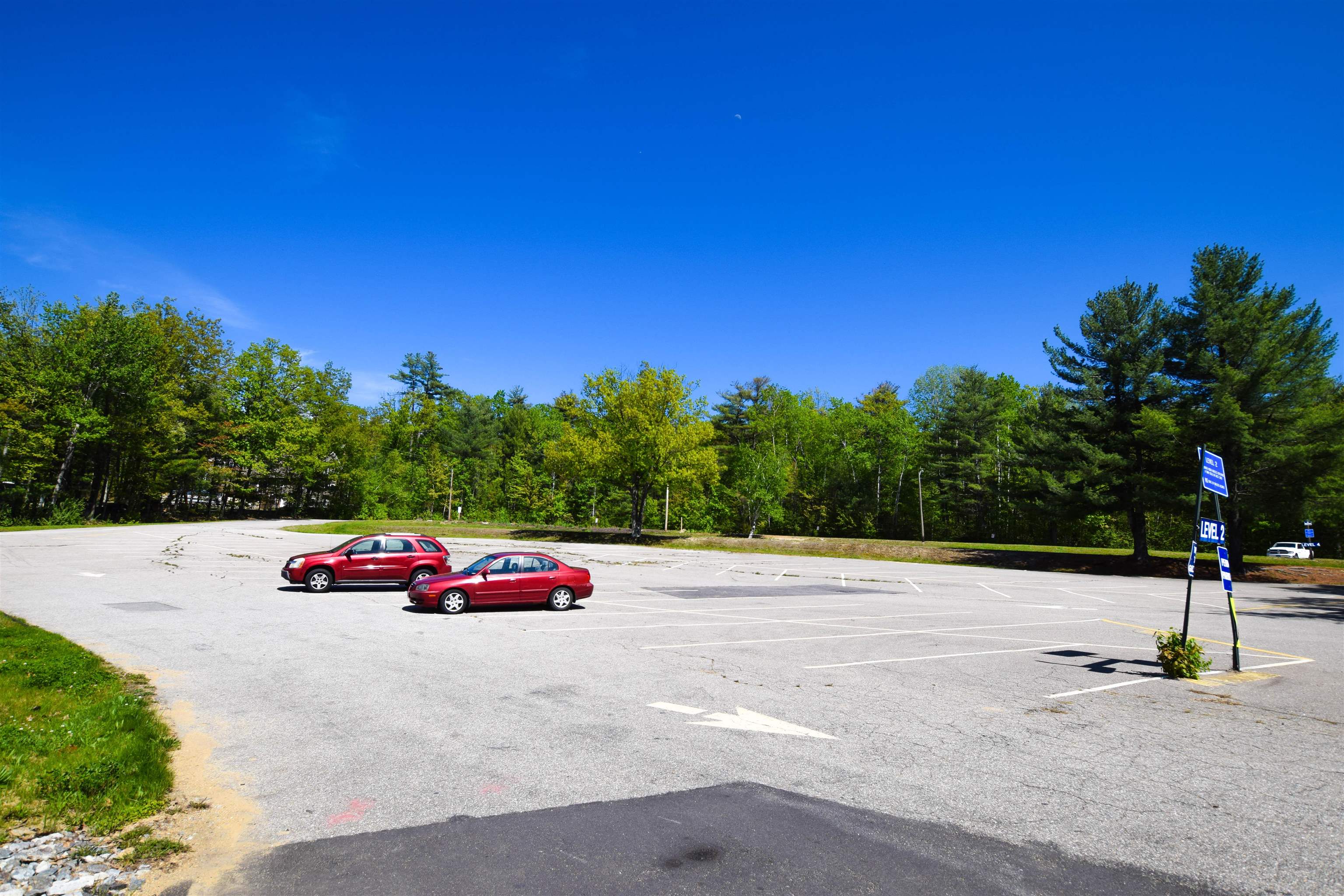Gilford, New Hampshire, 03249, United States, 4 Bedrooms Bedrooms, ,1 BathroomBathrooms,Residential,For Sale,1901287