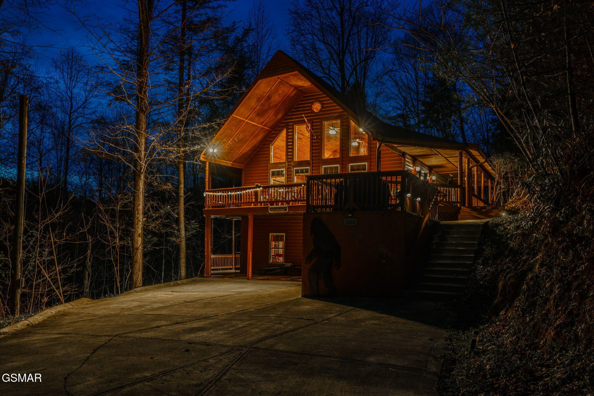 Sevierville, Tennessee, 37862, United States, 3 Bedrooms Bedrooms, ,3 BathroomsBathrooms,Residential,For Sale,2031500