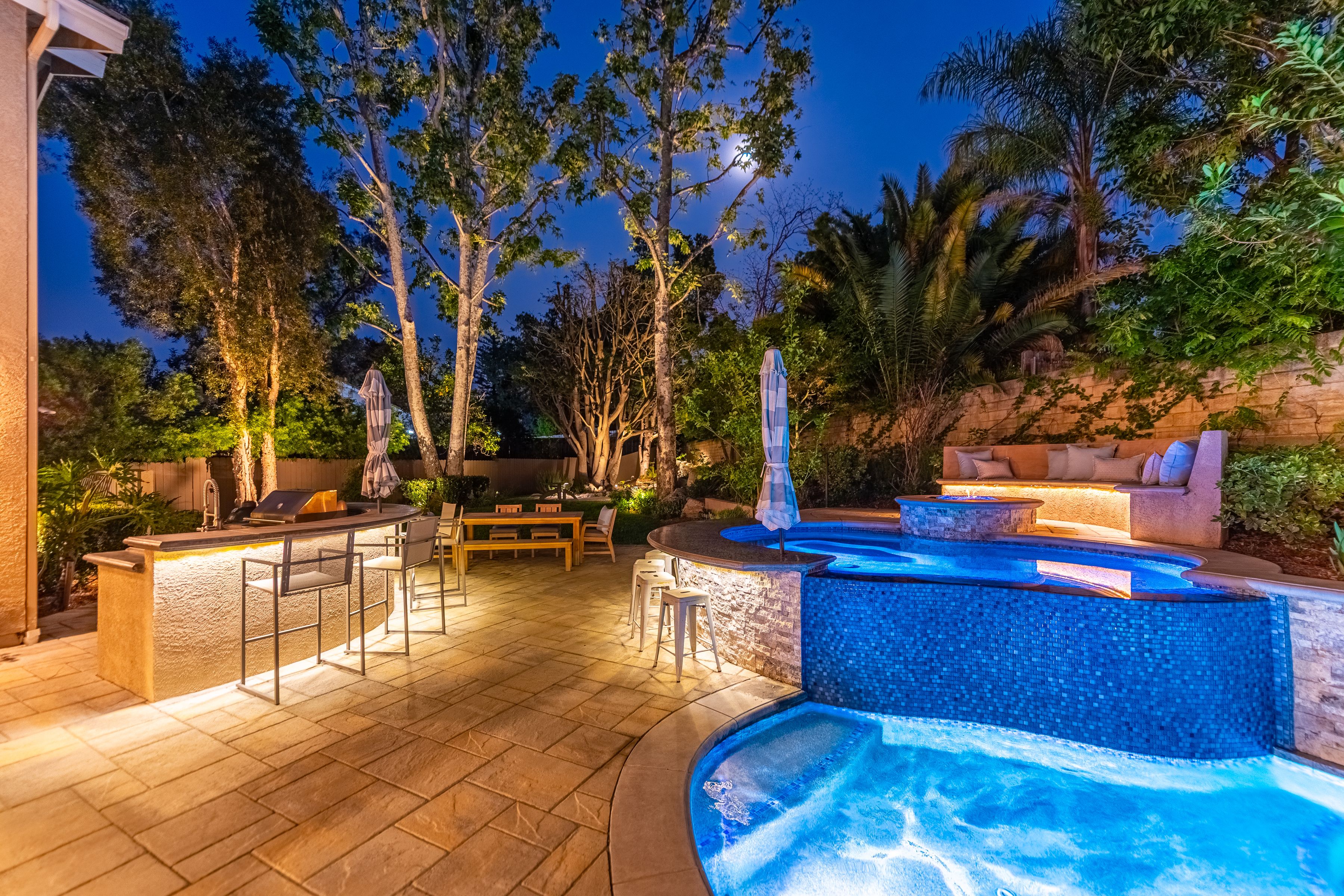  8 Faculty Court, Thousand Oaks - 物件實景