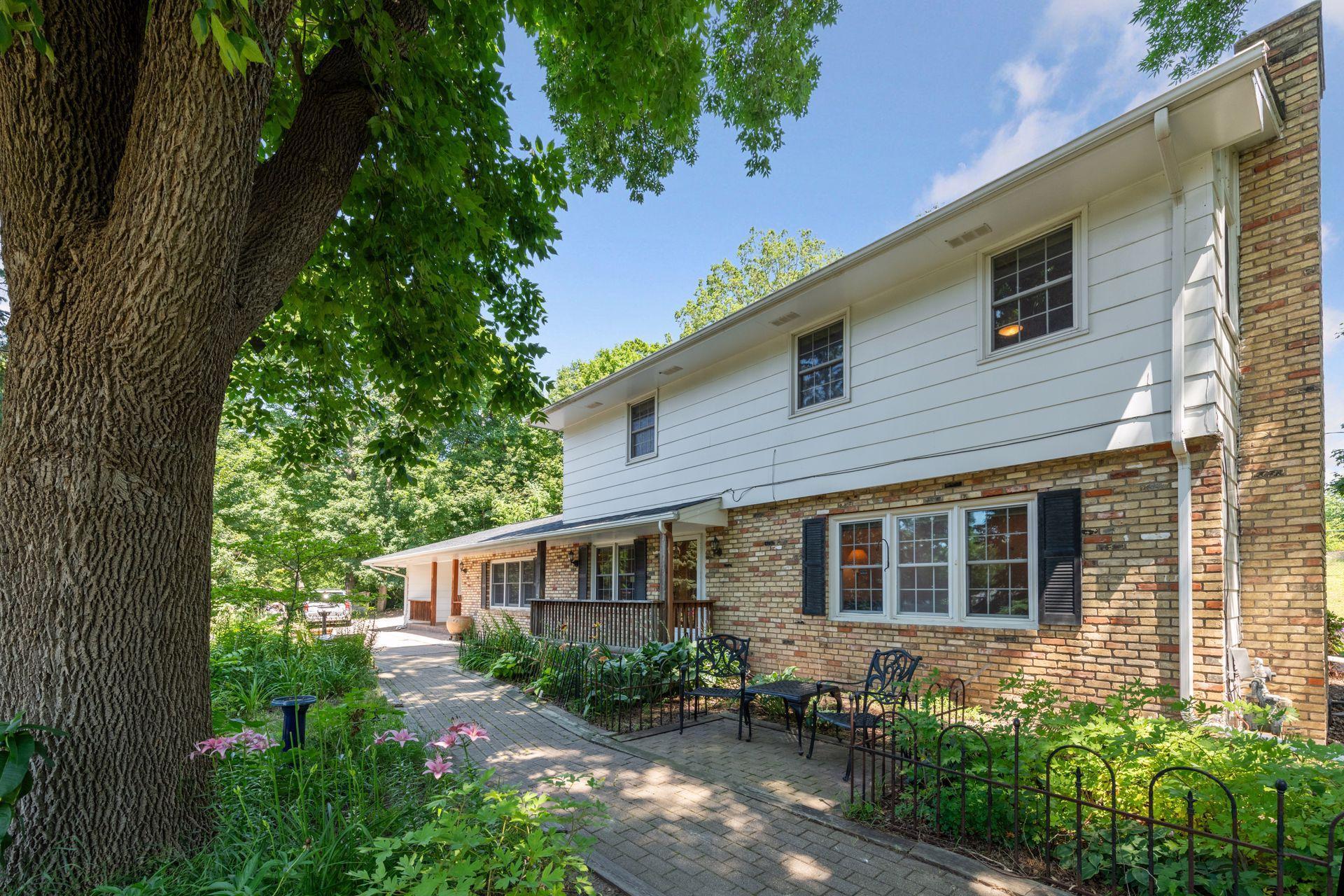 Minnetrista, Minnesota, 55364, United States, 3 Bedrooms Bedrooms, ,2 BathroomsBathrooms,Residential,For Sale,1902548