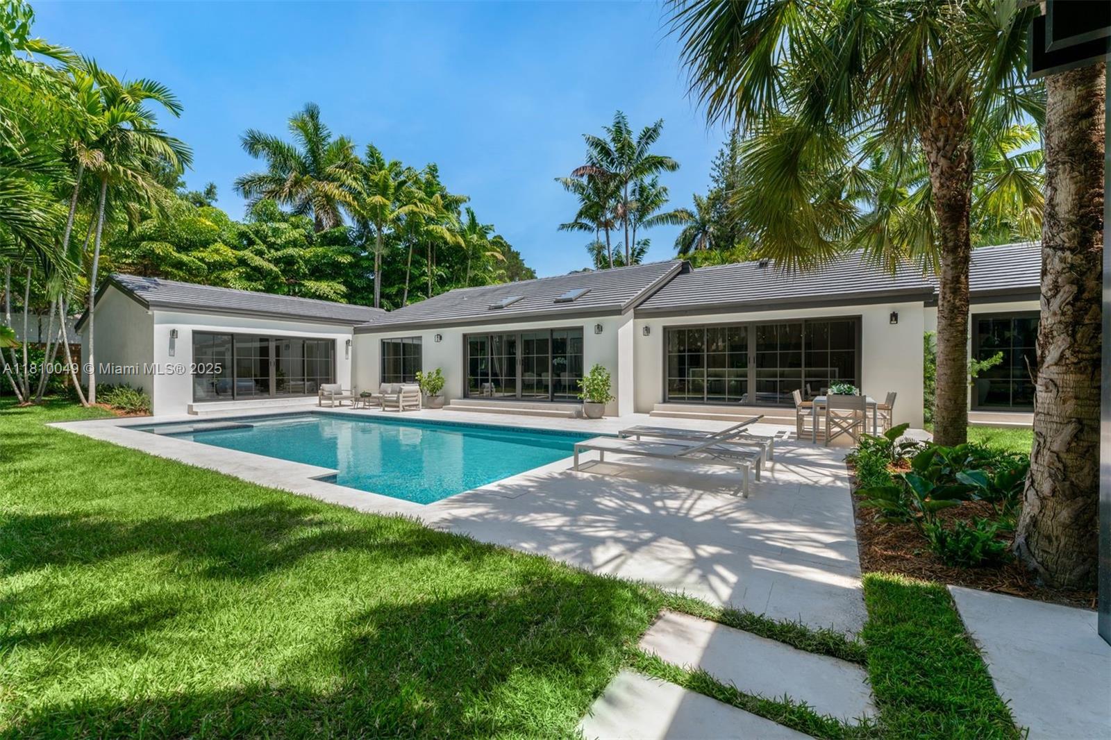 Miami, Florida, 33133, United States, 6 Bedrooms Bedrooms, ,8 BathroomsBathrooms,Residential,For Sale,1829232