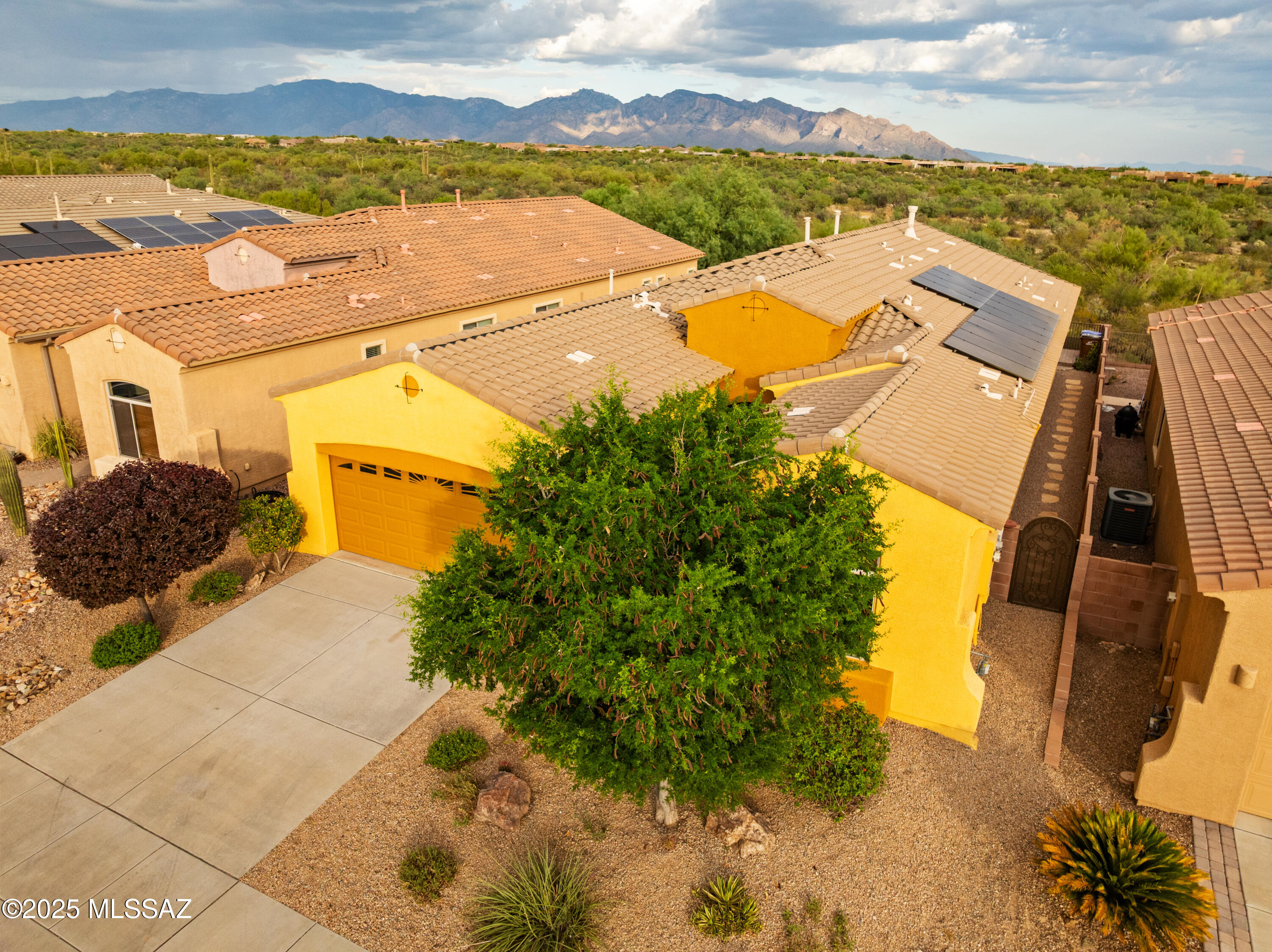 Marana, Arizona, 85658, United States, 3 Bedrooms Bedrooms, ,3 BathroomsBathrooms,Residential,For Sale,1926095