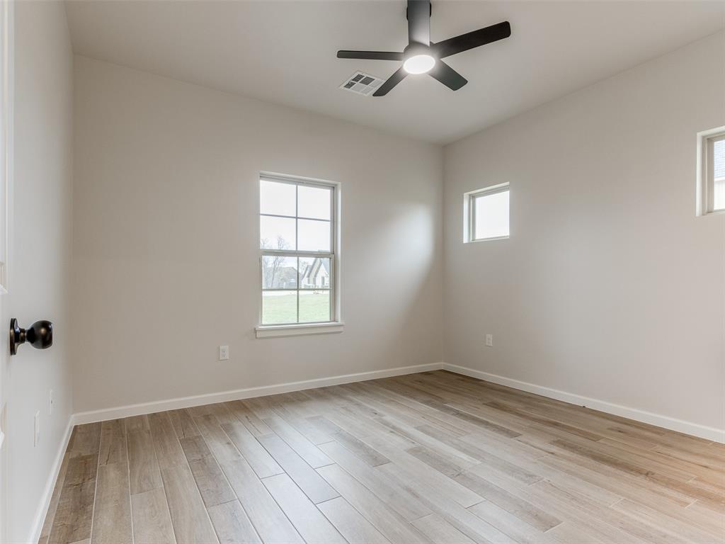 Arcadia, Oklahoma, 73007, United States, 3 Bedrooms Bedrooms, ,3 BathroomsBathrooms,Residential,For Sale,1878521