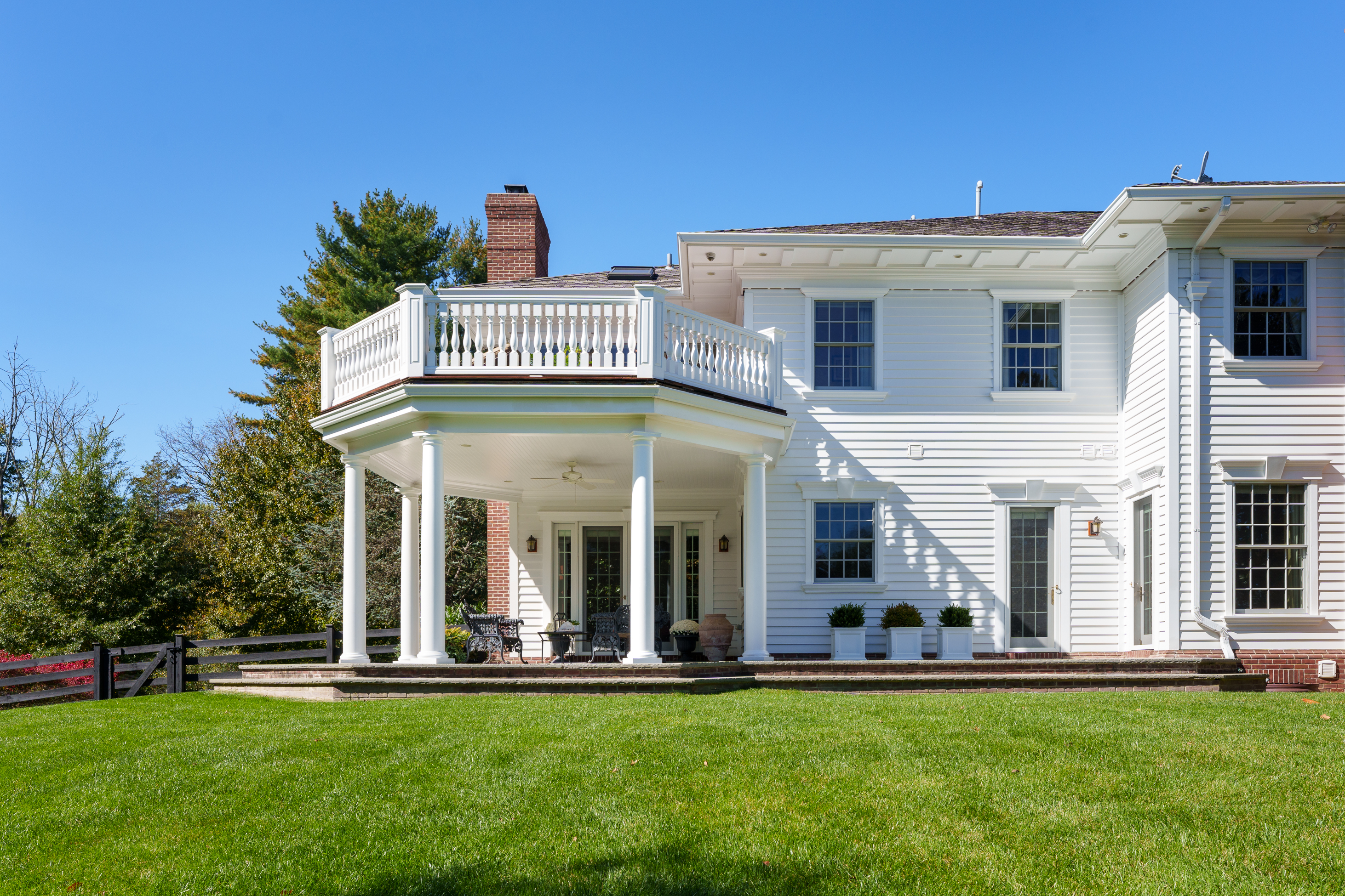  Impeccable Style Reigns Supreme In This Spectacular Home - 物件實景