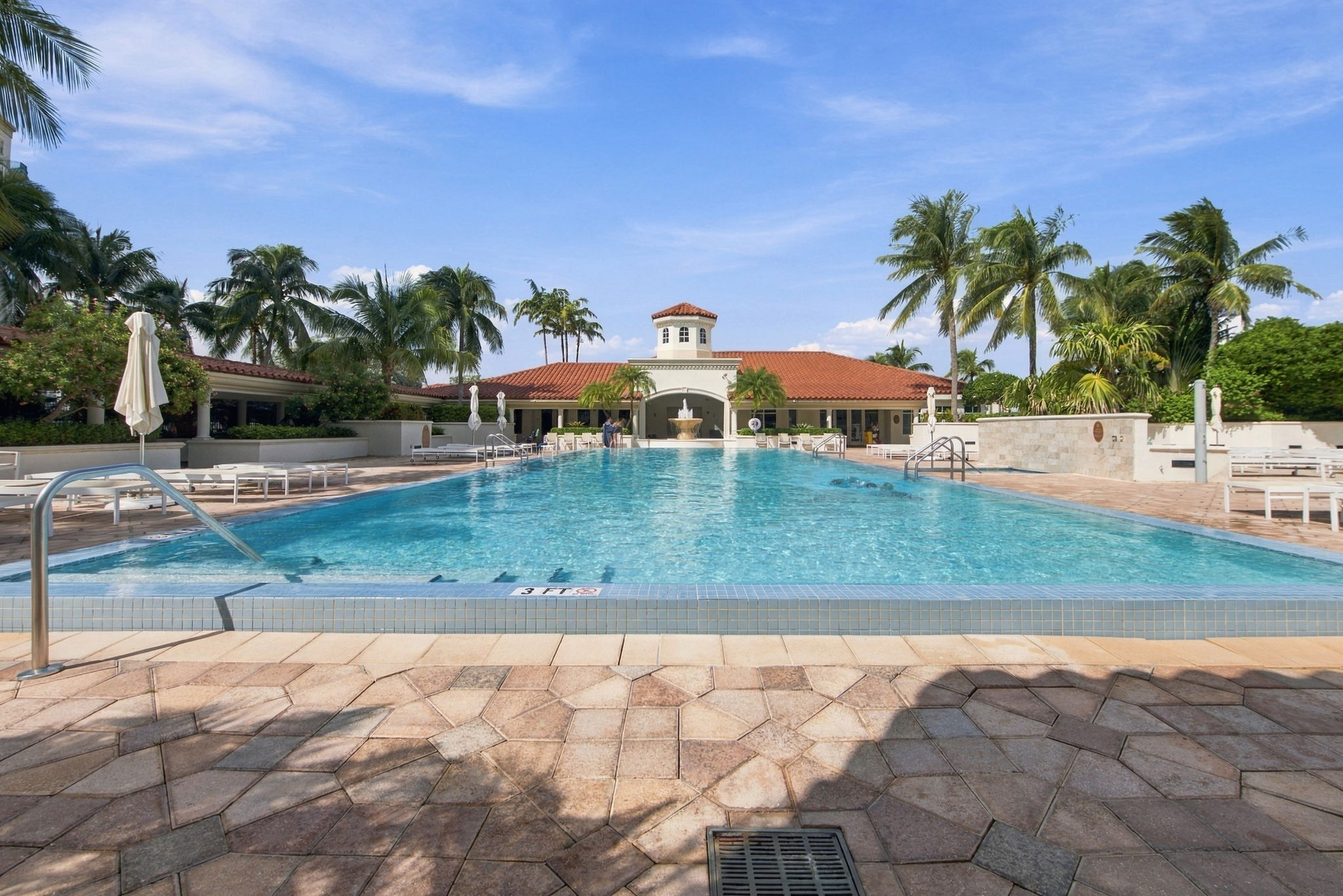  19900 E Country Club Dr, Aventura, FL, 33180 - 物件實景