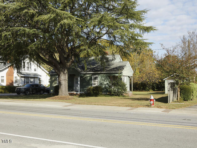 Fuquay Varina, North Carolina, 27526, United States, 4 Bedrooms Bedrooms, ,3 BathroomsBathrooms,Residential,For Sale,1927841