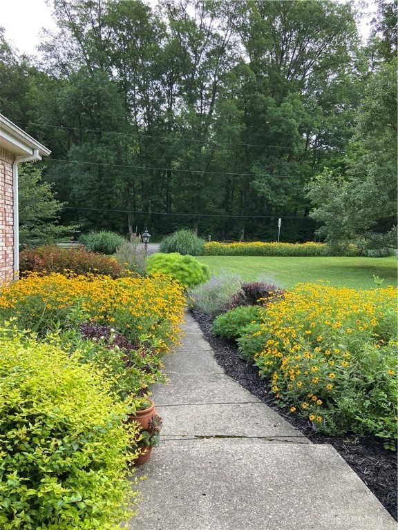 Bellbrook, Ohio, 45305, United States, 3 Bedrooms Bedrooms, ,2 BathroomsBathrooms,Residential,For Sale,2001982