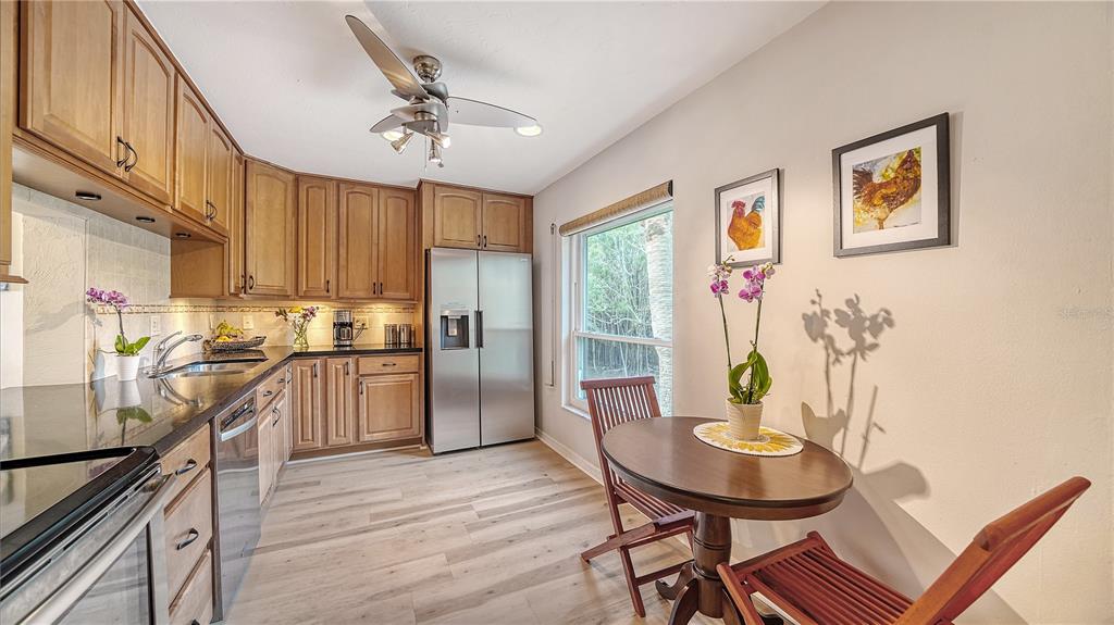 Longboat Key, Florida, 34228, United States, 2 Bedrooms Bedrooms, ,2 BathroomsBathrooms,Residential,For Sale,1992872