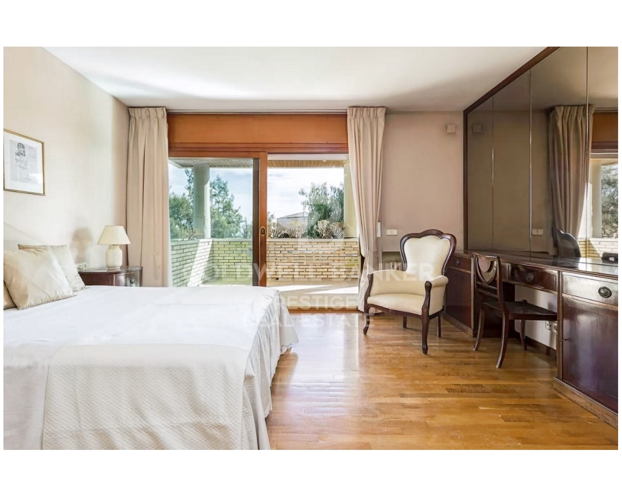 Barcelona, Esplugues de Llobregat, La Miranda - Ci, Esplugues de Llobregat, Catalonia, ES, 5 Bedrooms Bedrooms, ,4 BathroomsBathrooms,Residential,For Sale,Barcelona, Esplugues de Llobregat, La Miranda - Ci,1612405