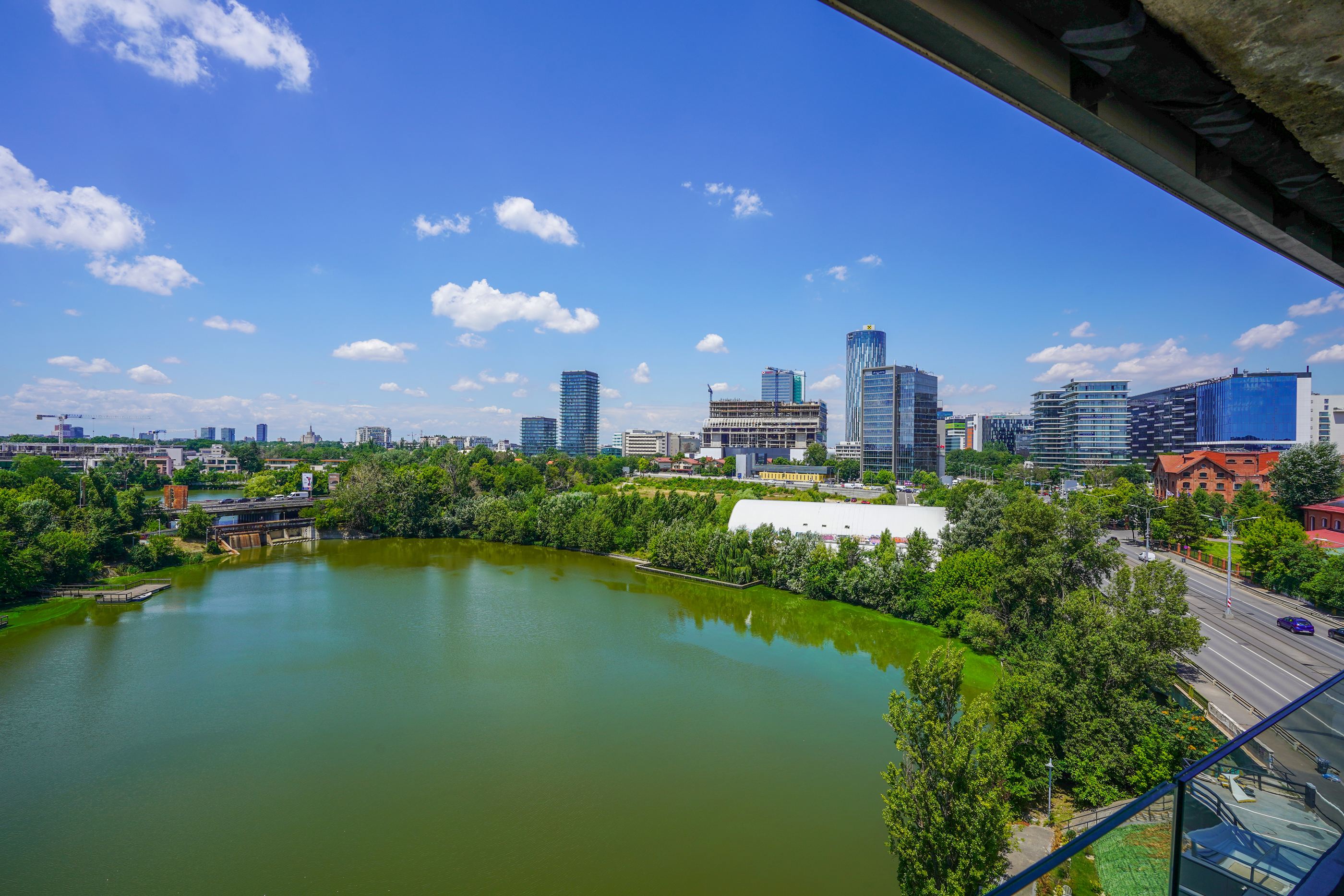  Lakefront Duplex Penthouse with a Panoramic Terrace on Lake Floreasca - 物件實景