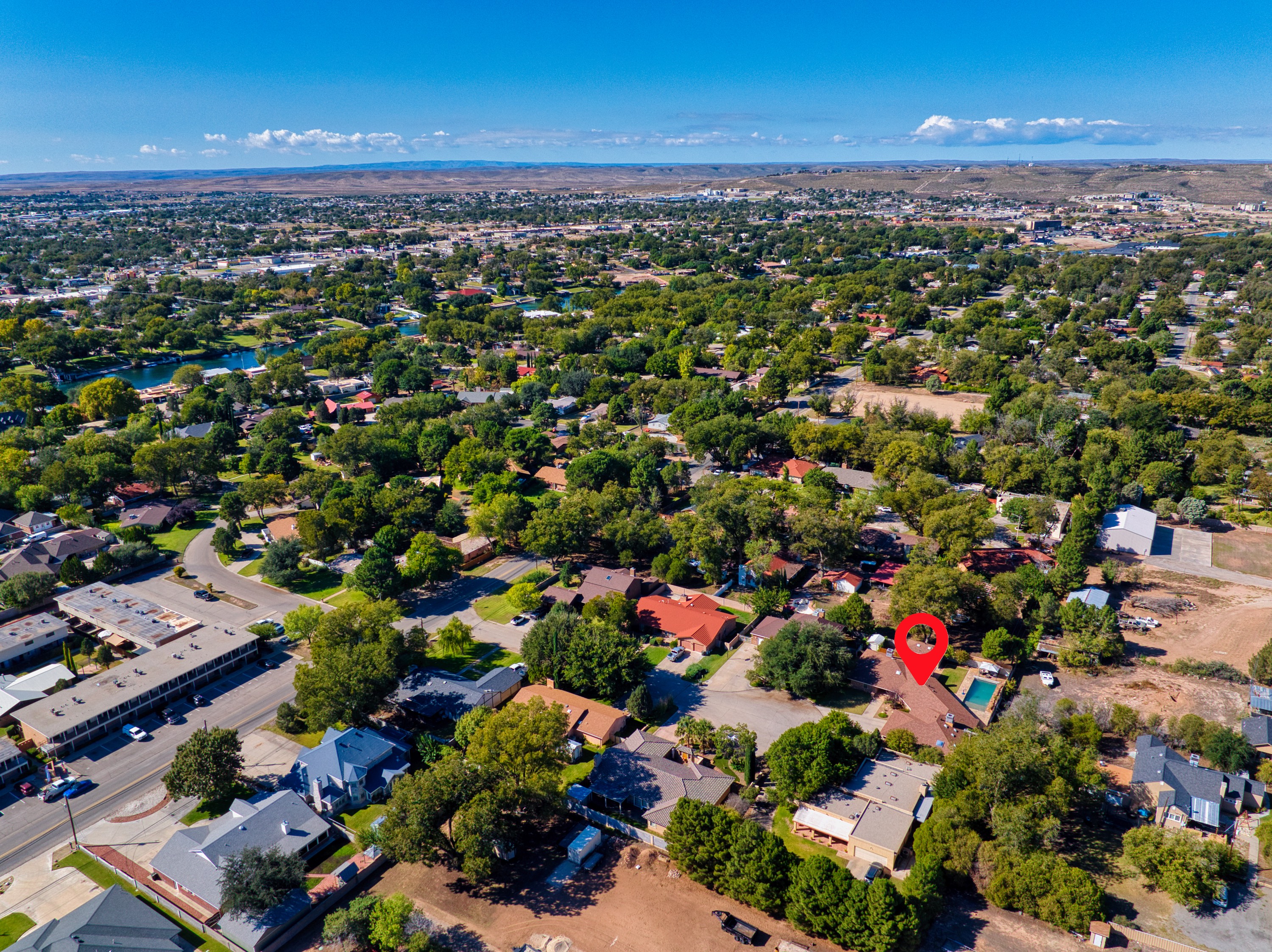 Carlsbad, New Mexico, 88220, United States, 4 Bedrooms Bedrooms, ,3 BathroomsBathrooms,Residential,For Sale,1974897