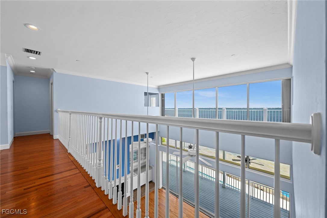 St James City, Florida, 33956, United States, 5 Bedrooms Bedrooms, ,6 BathroomsBathrooms,Residential,For Sale,1975652