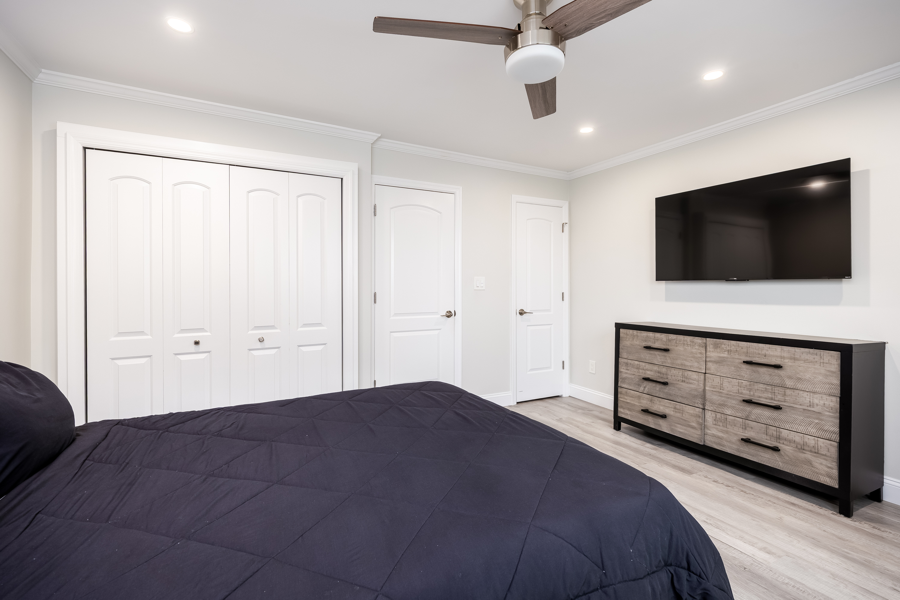  200 Merrick Road, Amityville, NY, 11701 - 物件實景