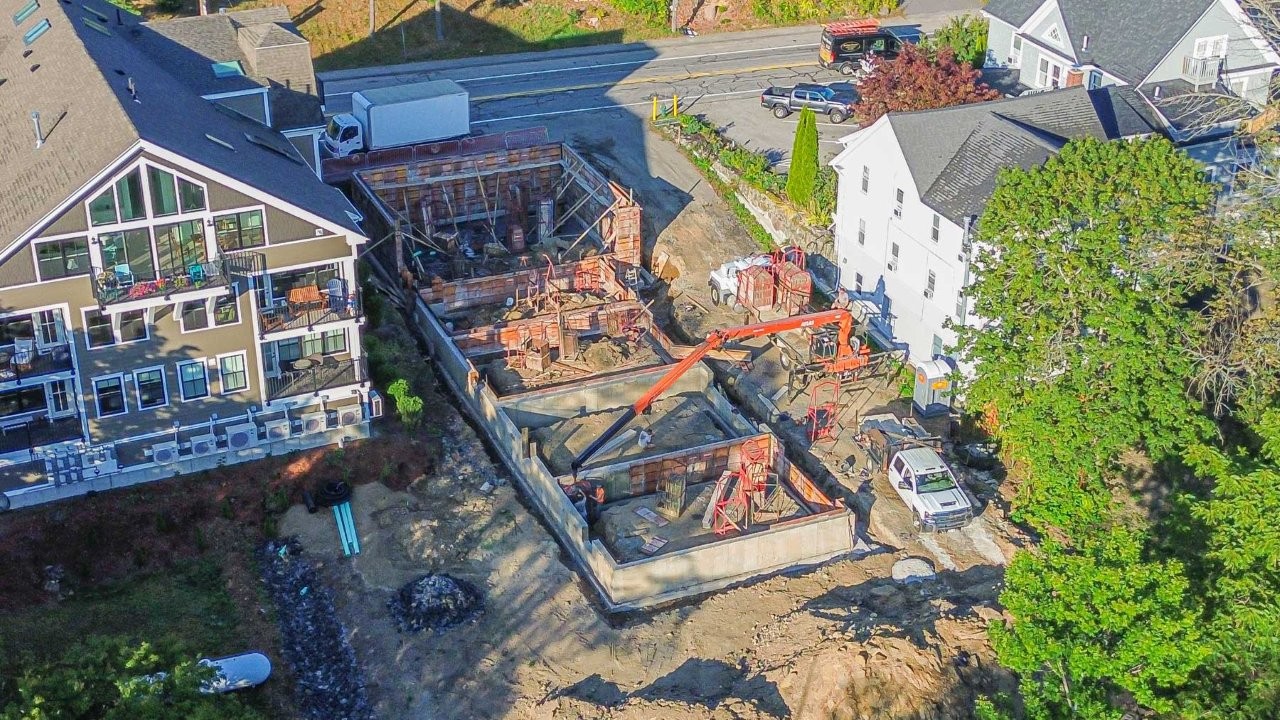 York, Maine, 03909-1653, United States, 3 Bedrooms Bedrooms, ,3 BathroomsBathrooms,Residential,For Sale,1995572