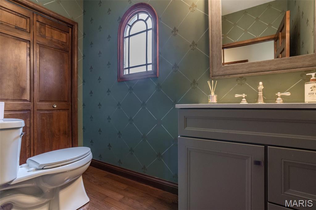Godfrey, Illinois, 62035, United States, 3 Bedrooms Bedrooms, ,3 BathroomsBathrooms,Residential,For Sale,1940869