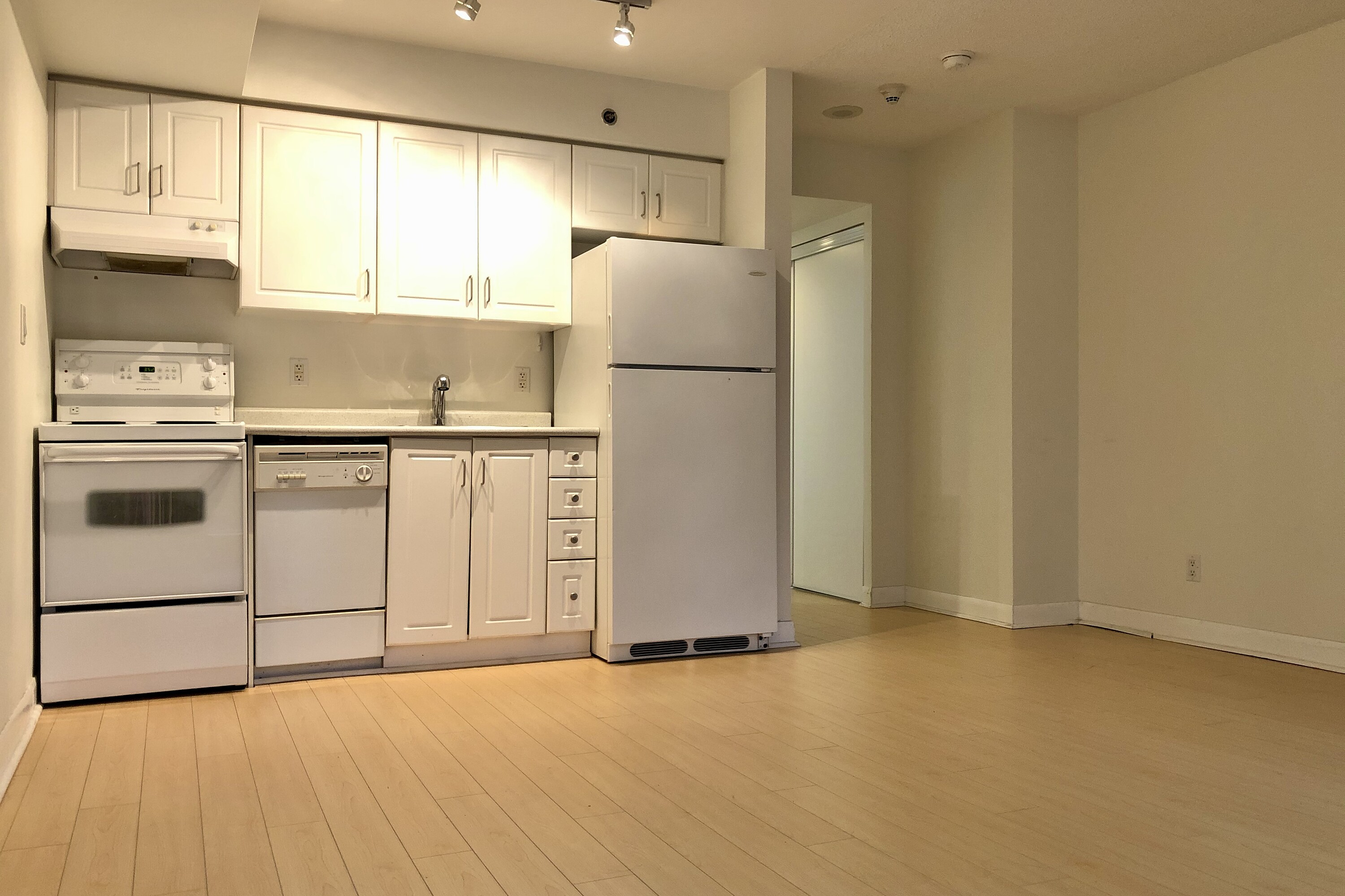  Pantages Tower and Hotel - 物件實景