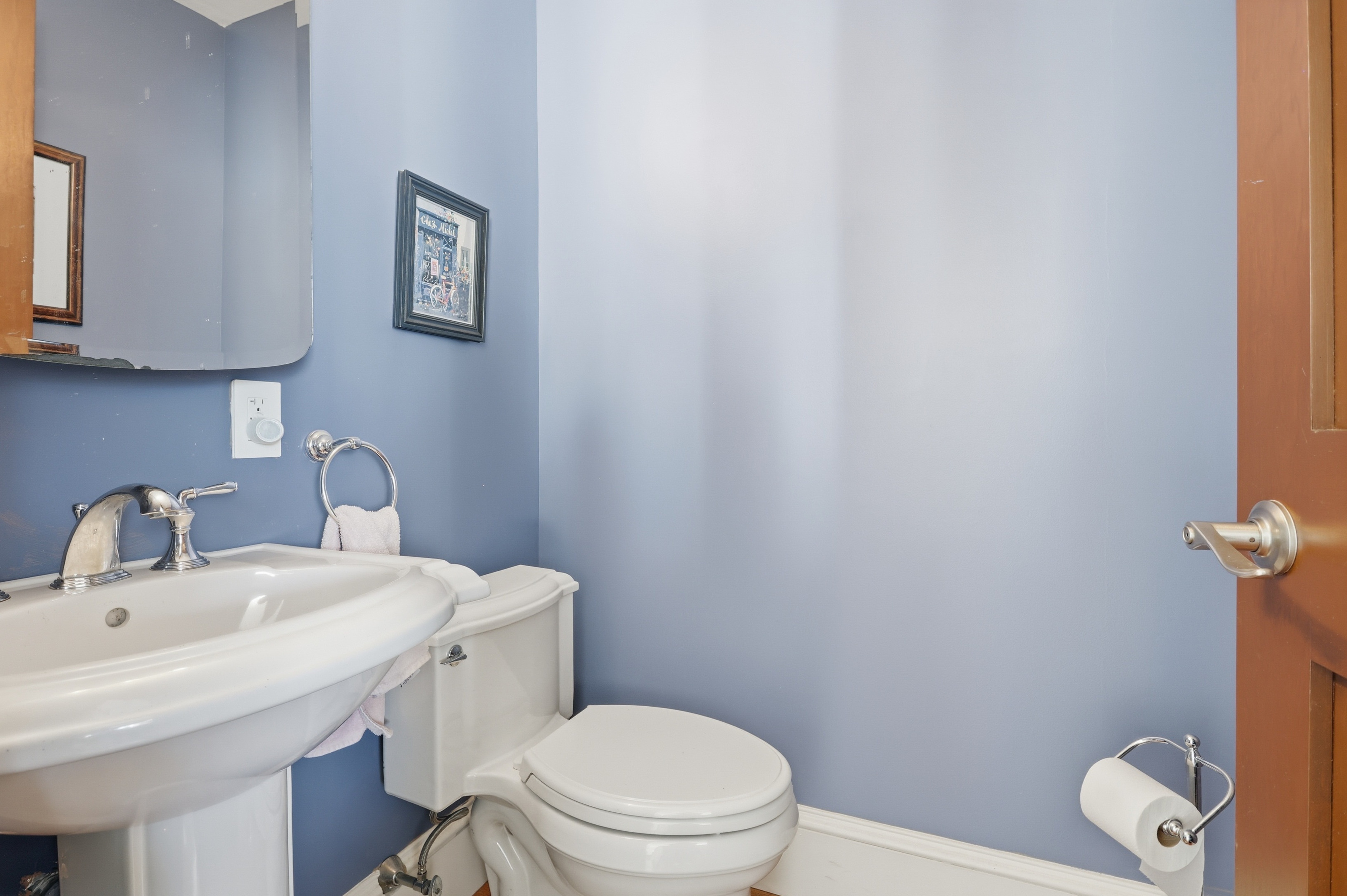  33 Forest Street - Unit 206, Lexington, MA 02421 - 物件實景