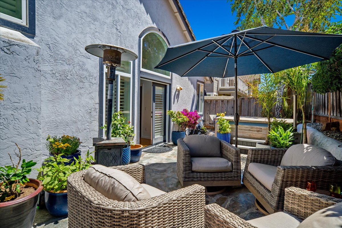 Salinas, California, 93908, United States, 3 Bedrooms Bedrooms, ,2 BathroomsBathrooms,Residential,For Sale,1914663