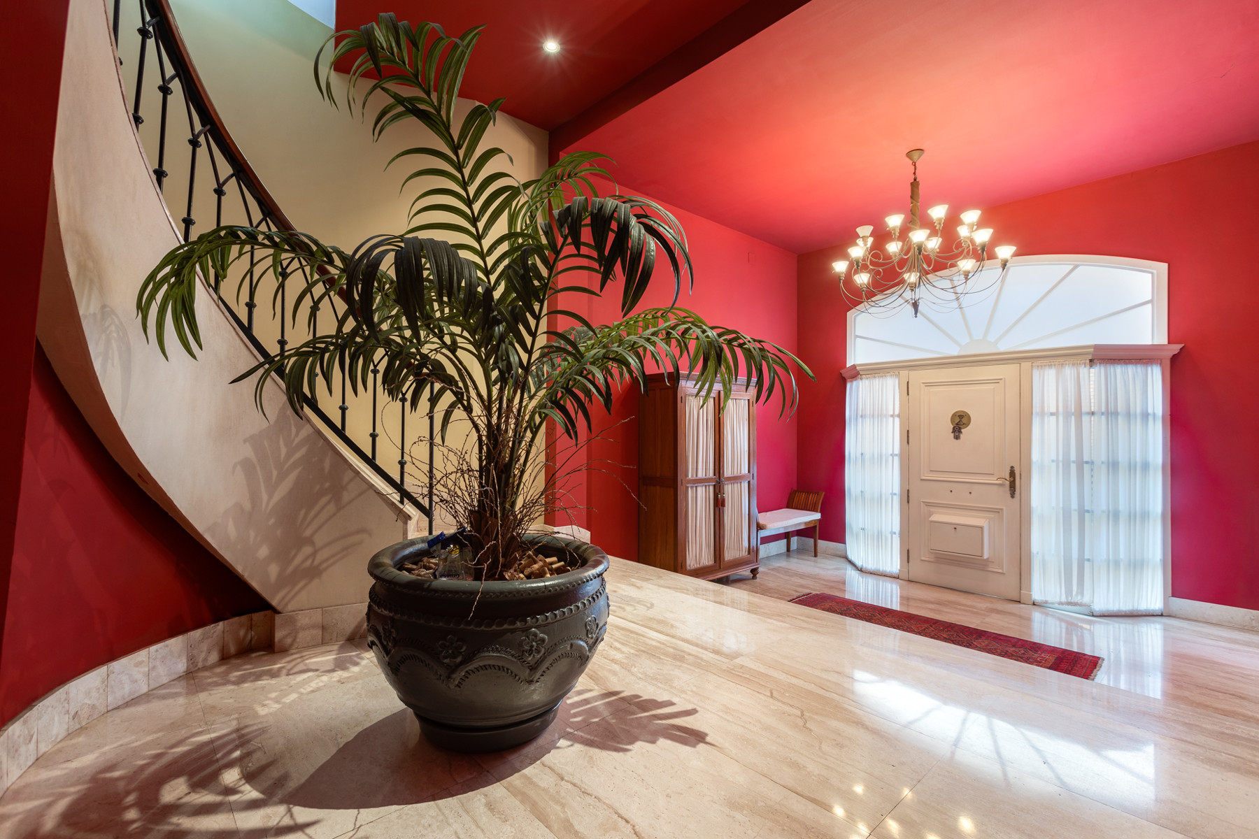 Luxury and exclusivity in the heart of Badalona. 