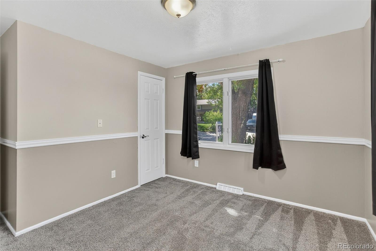 Arvada, Colorado, 80003, United States, 5 Bedrooms Bedrooms, ,1 BathroomBathrooms,Residential,For Sale,1956367