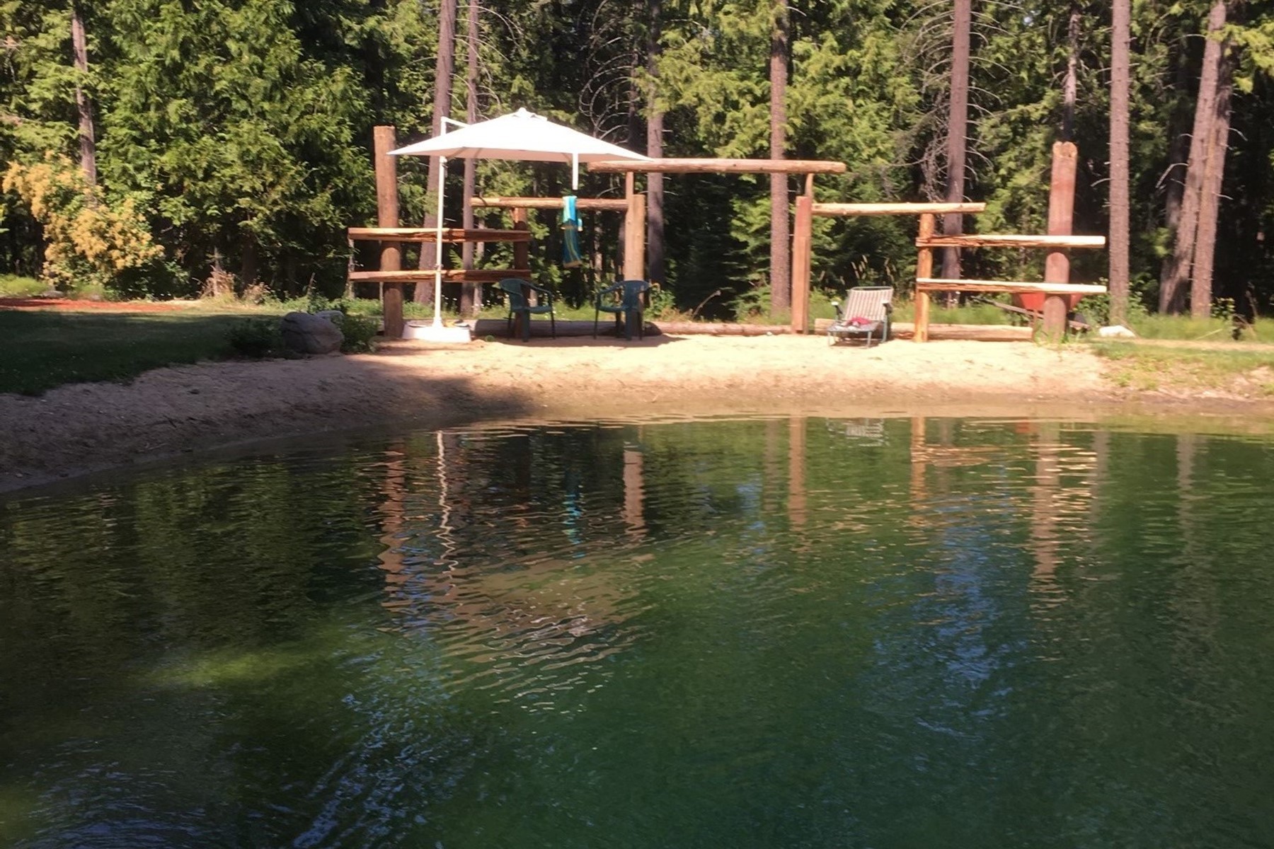  Tree Farm & Home on 6+ Acres - 物件實景