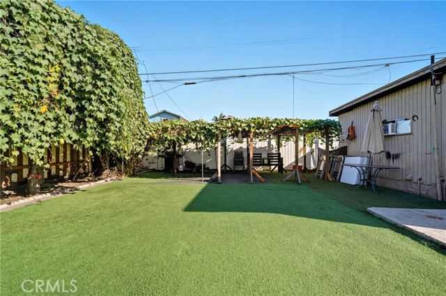 Compton, California, 90220, United States, 3 Bedrooms Bedrooms, ,2 BathroomsBathrooms,Residential,For Sale,1977875